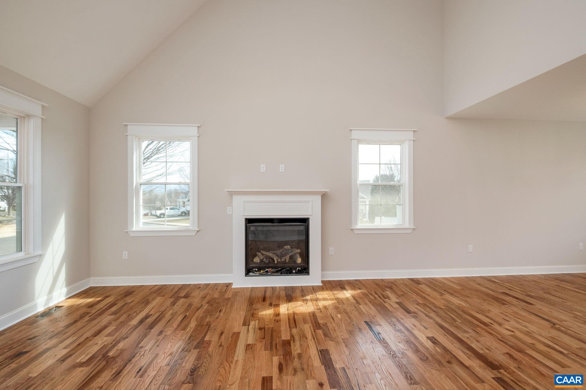 SILVER CREEK - Residential
