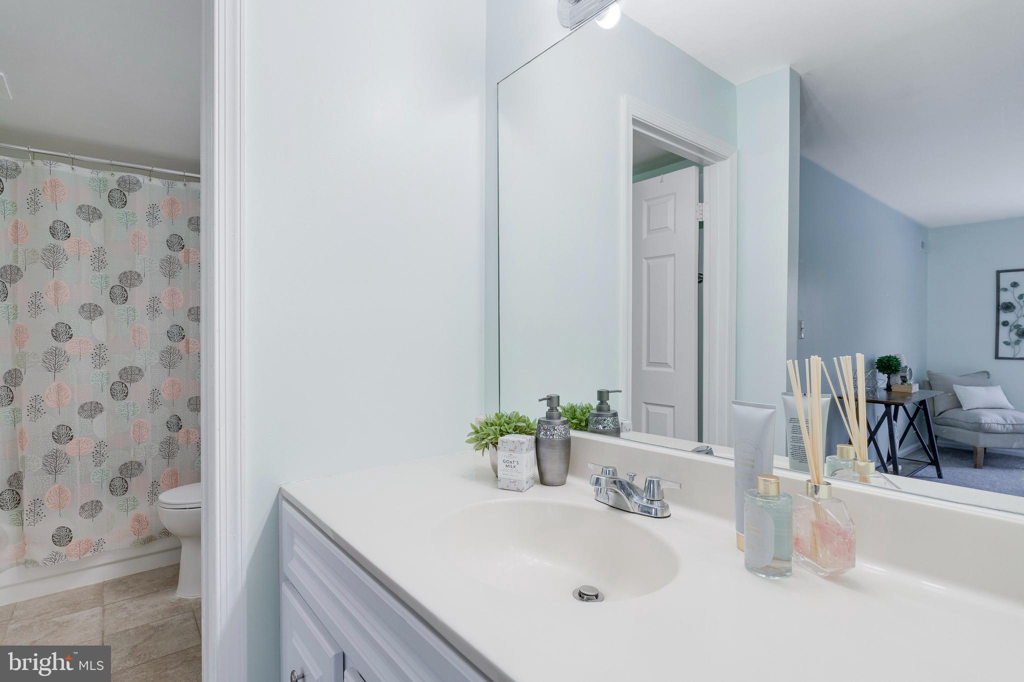 BATTERY HEIGHTS - Residential Lease