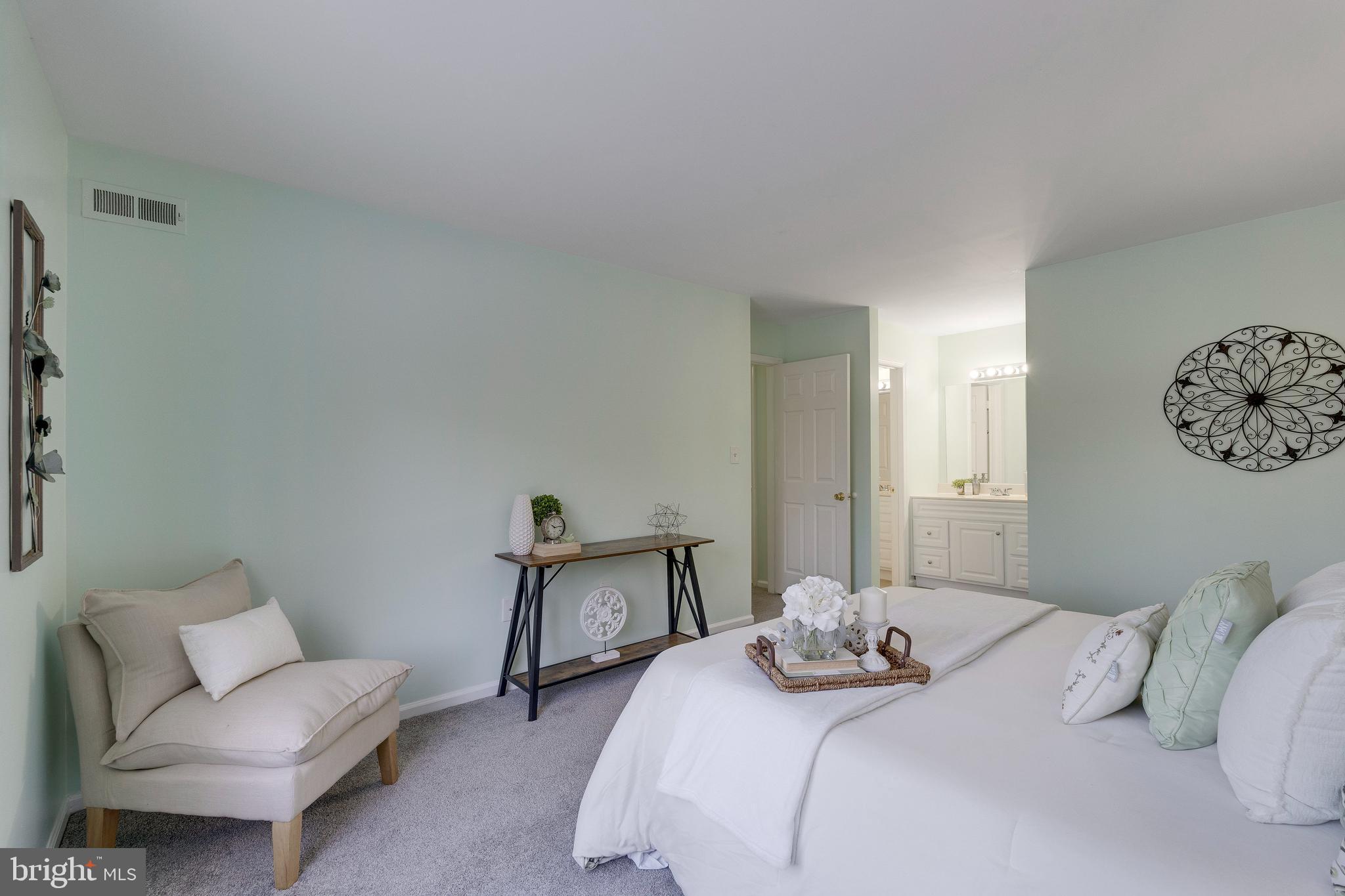 BATTERY HEIGHTS - Residential Lease