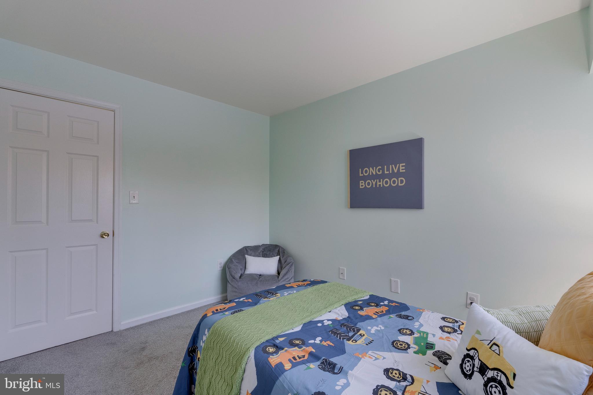 BATTERY HEIGHTS - Residential Lease