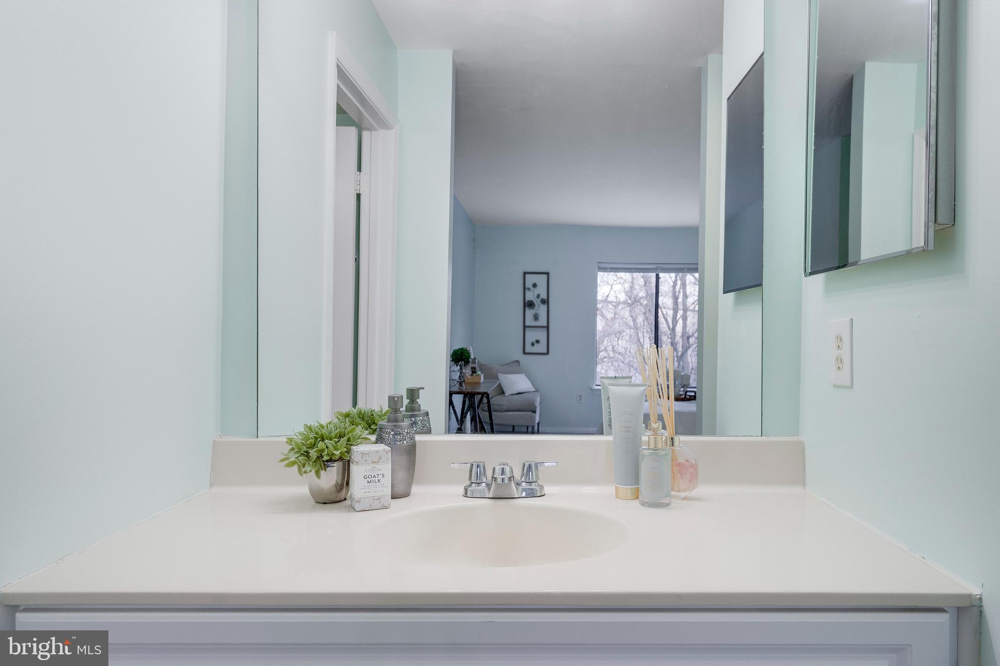 BATTERY HEIGHTS - Residential Lease