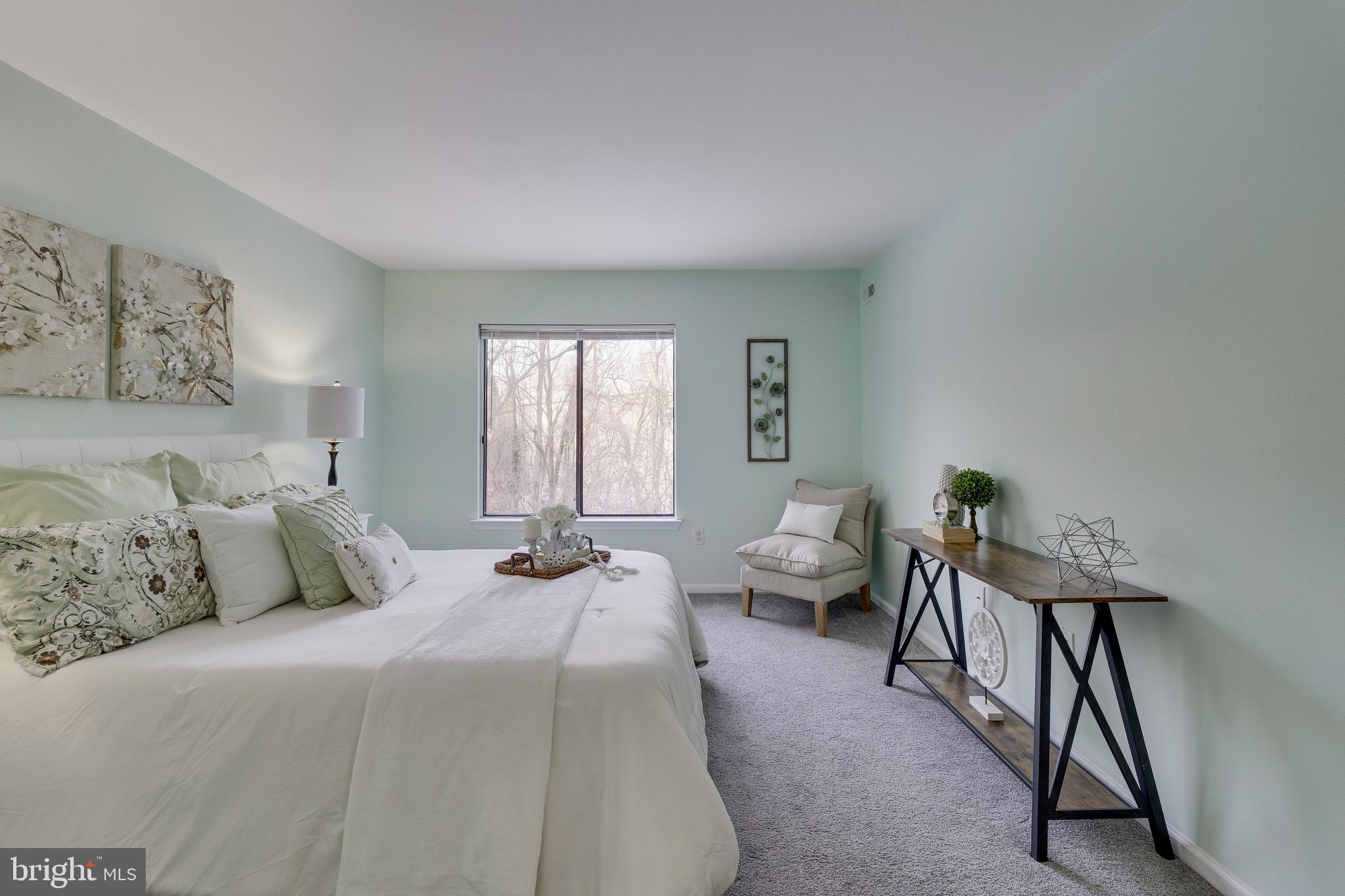 BATTERY HEIGHTS - Residential Lease