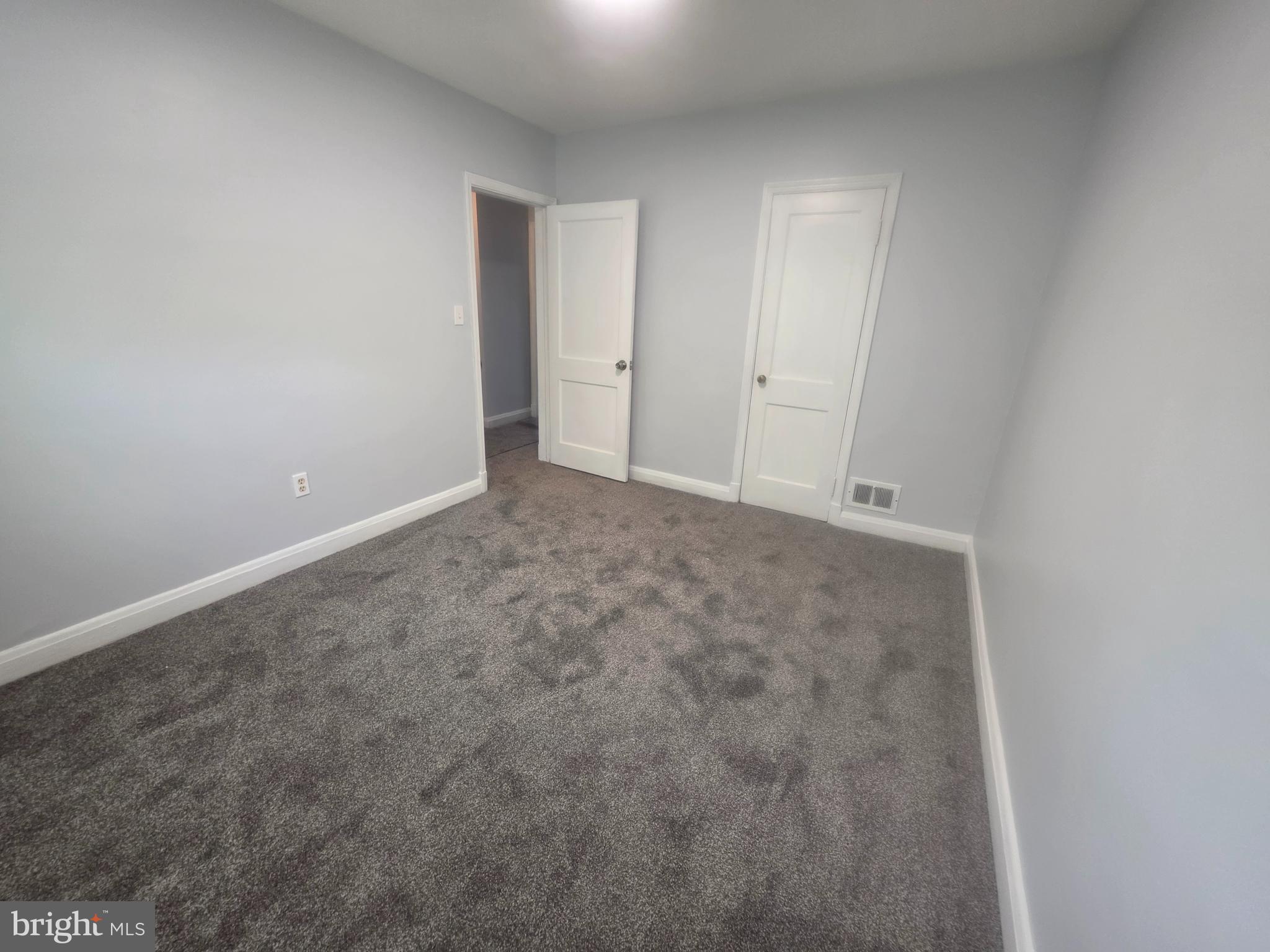 IDLEWOOD - Residential