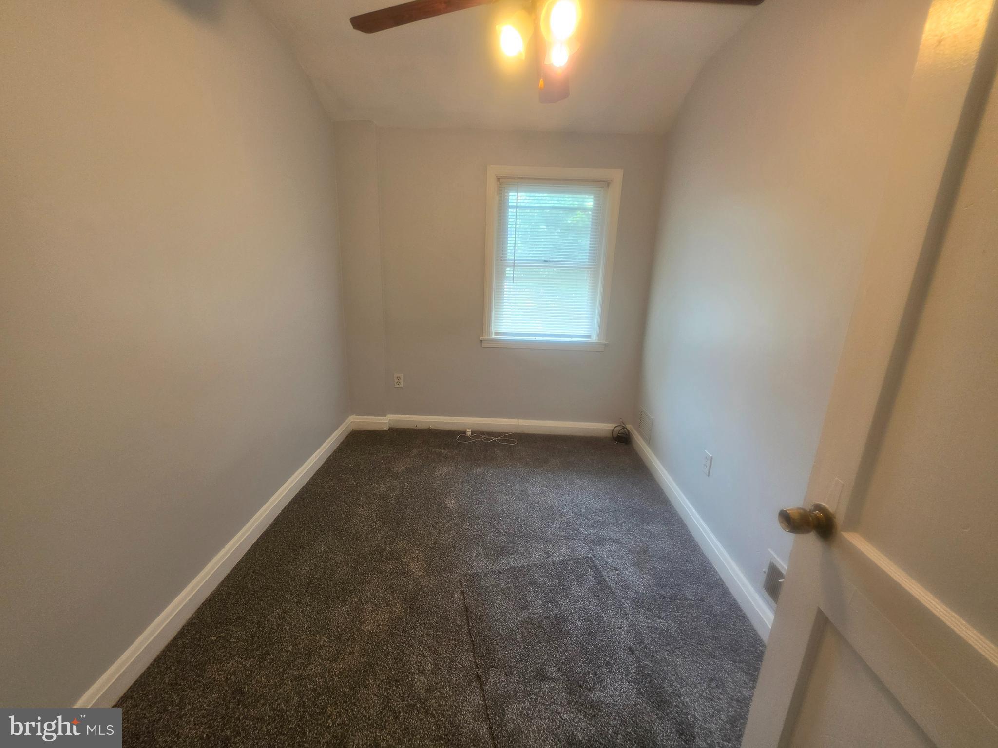 IDLEWOOD - Residential