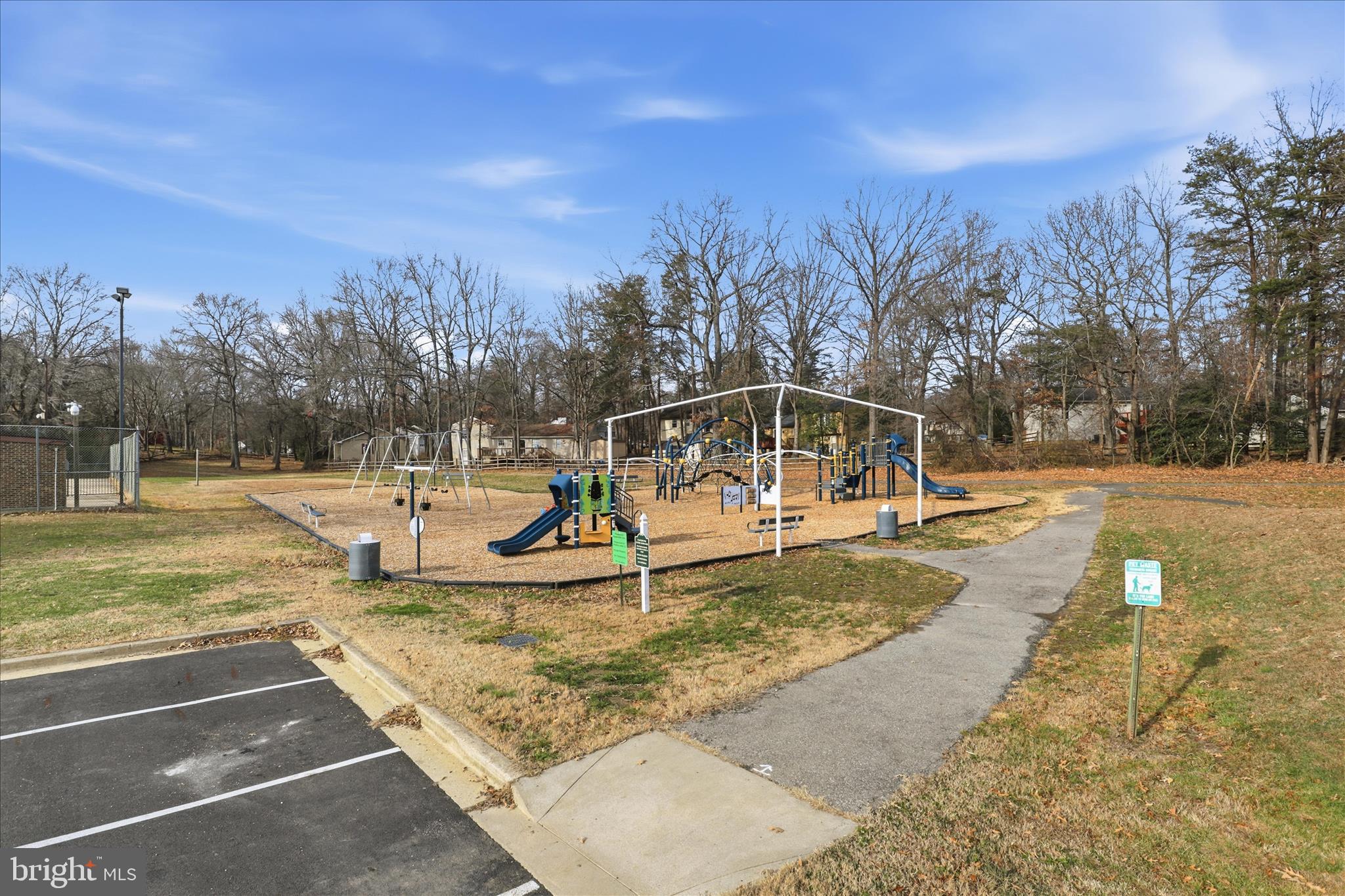 ST CHARLES HUNTINGTON - Residential