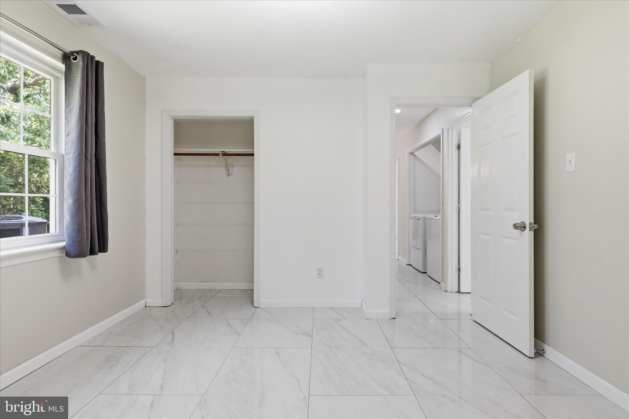 ST CHARLES HUNTINGTON - Residential