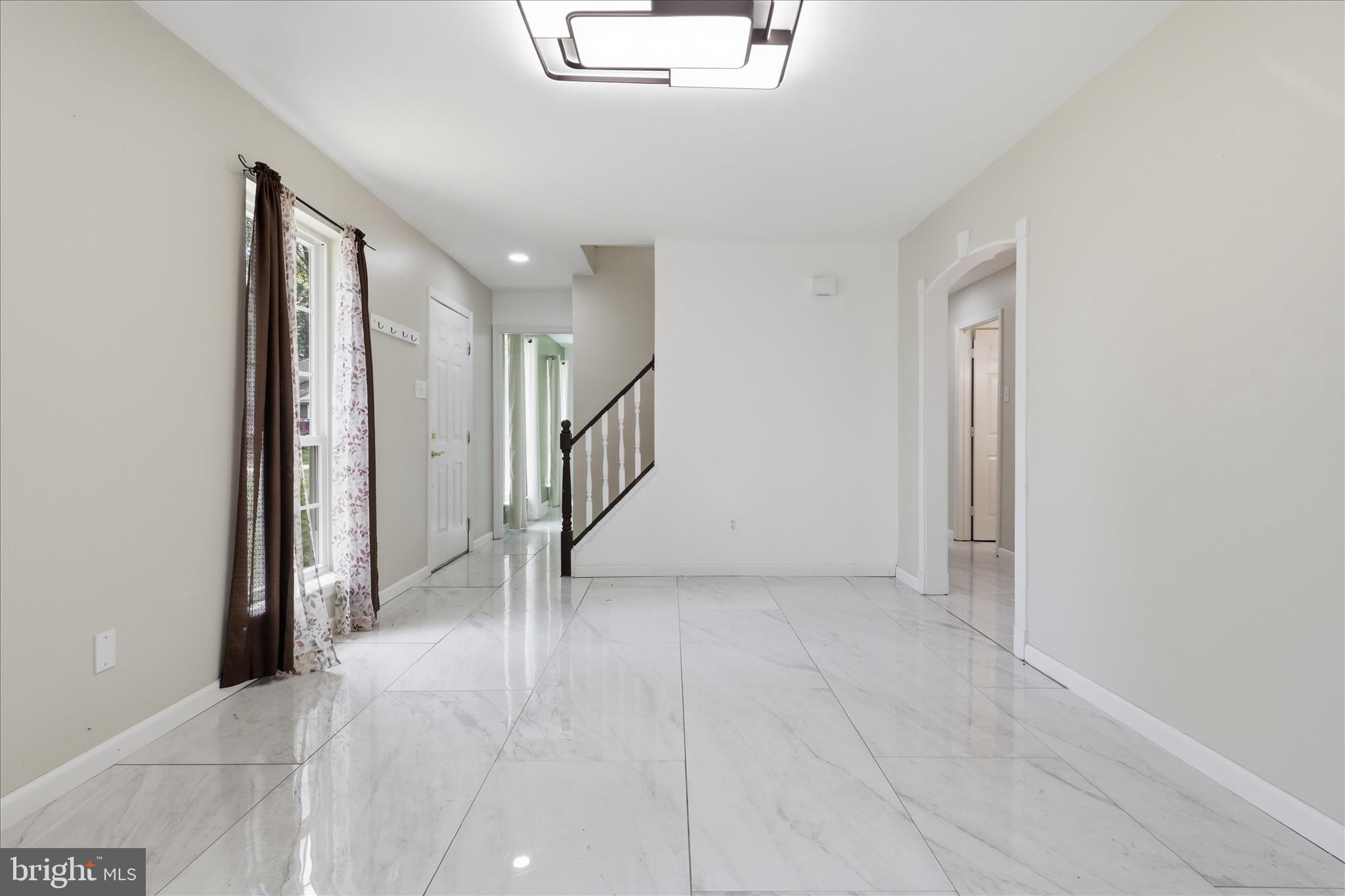 ST CHARLES HUNTINGTON - Residential