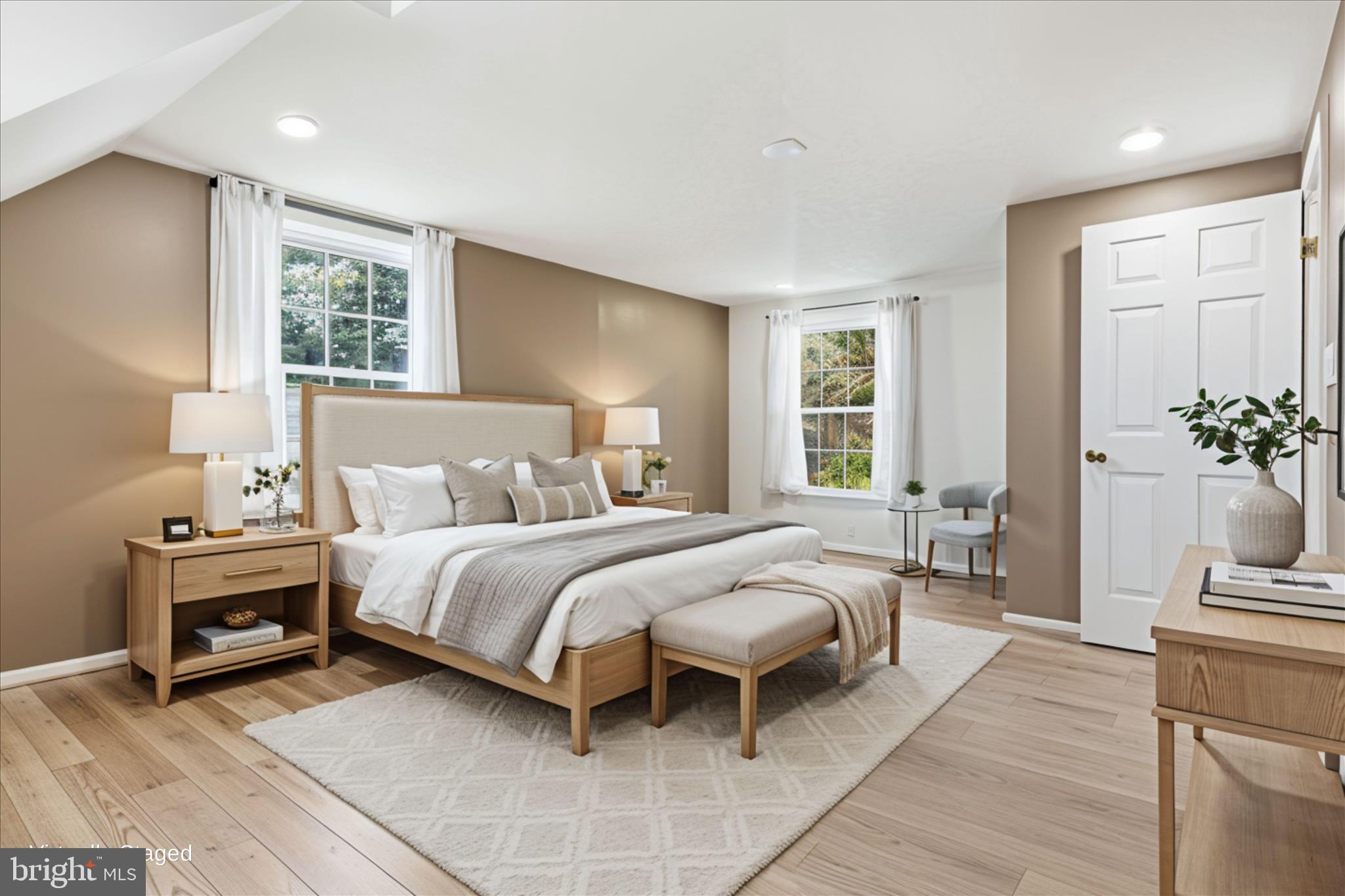 ST CHARLES HUNTINGTON - Residential
