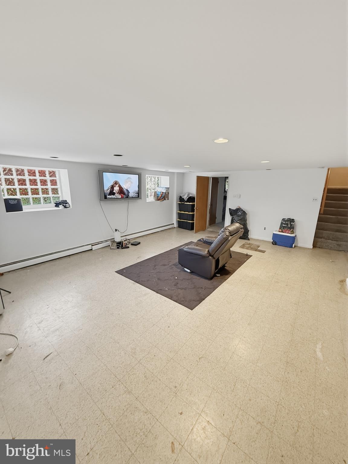 SOMERTON - Residential
