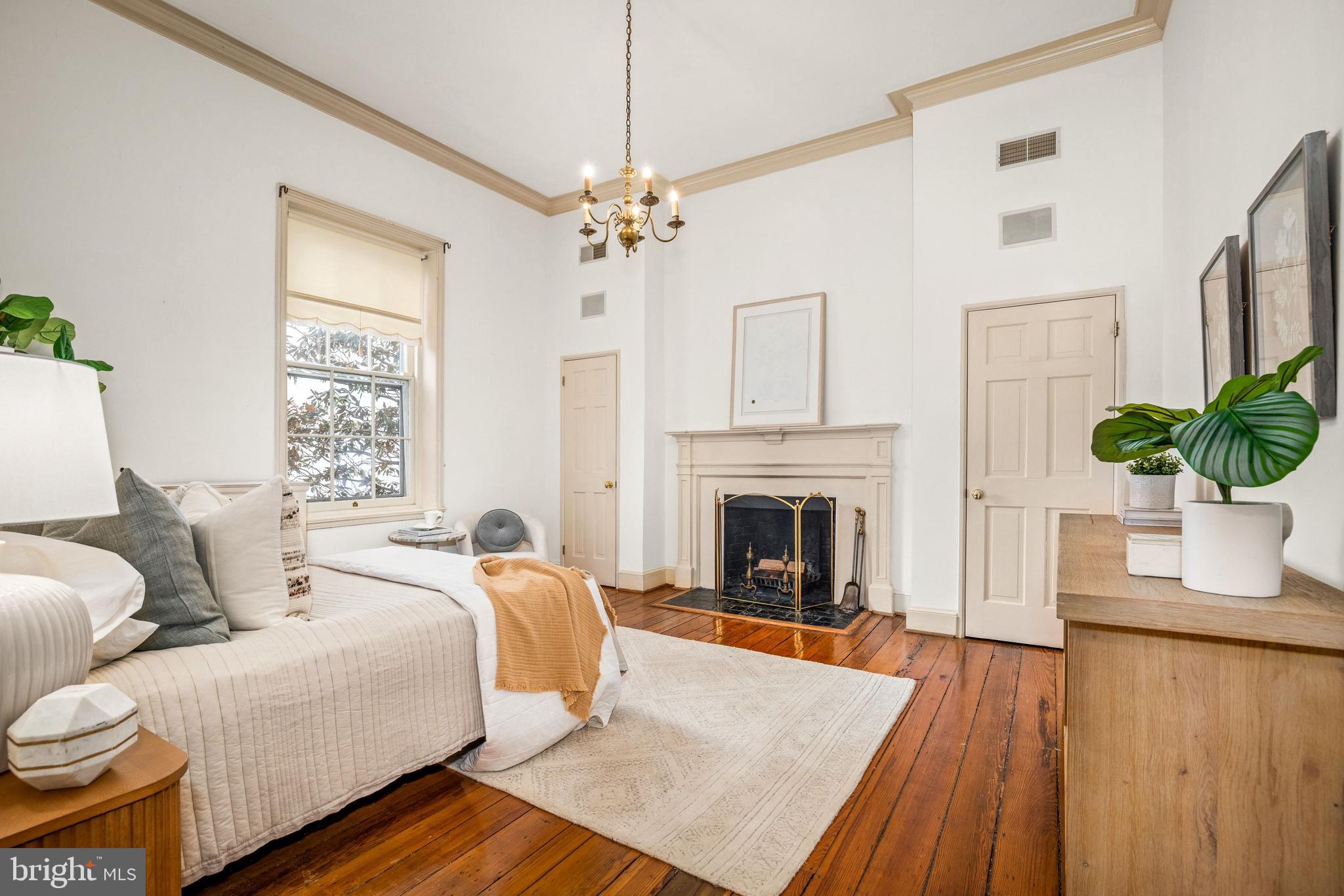GEORGETOWN - Residential