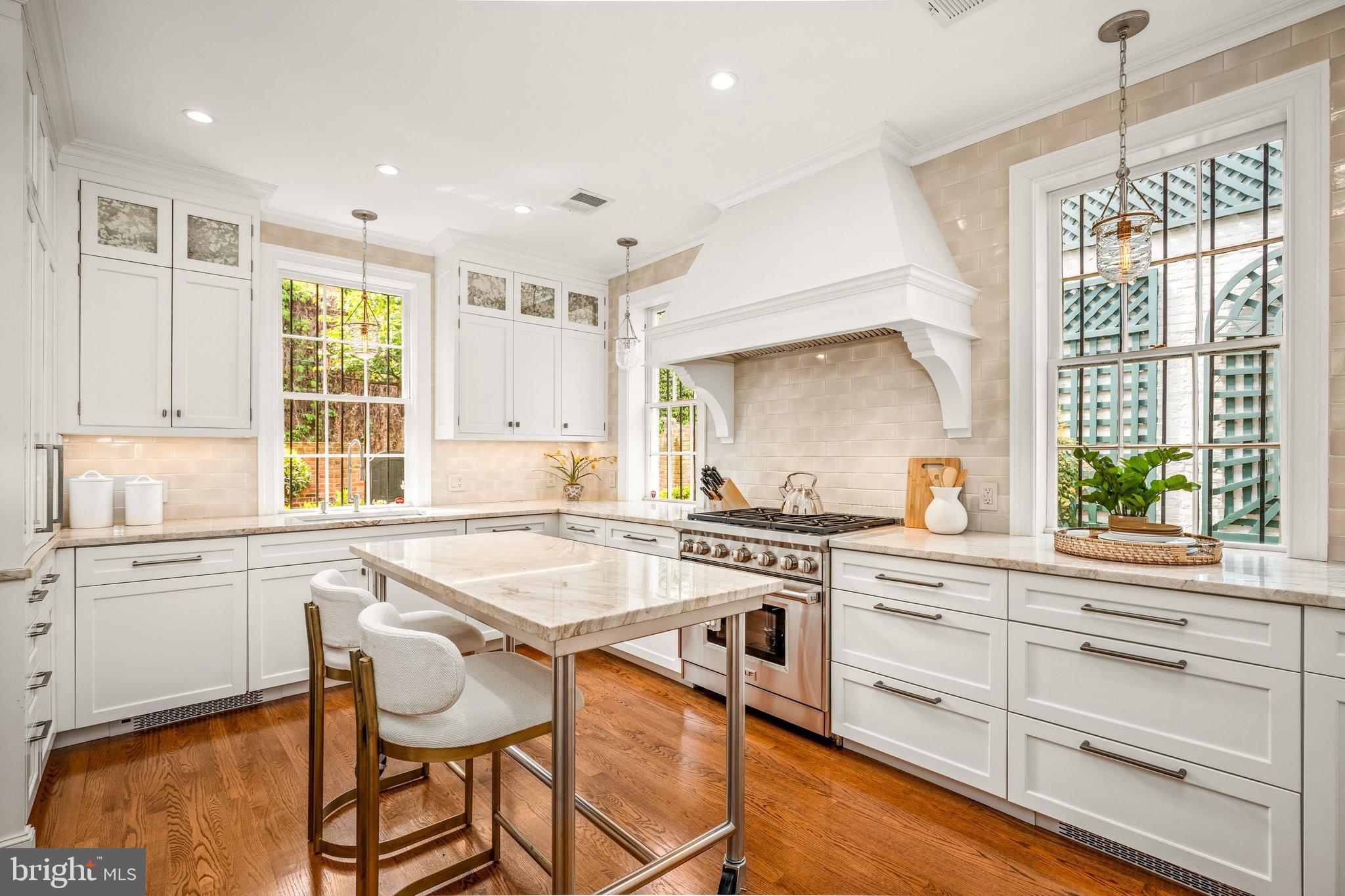 GEORGETOWN - Residential