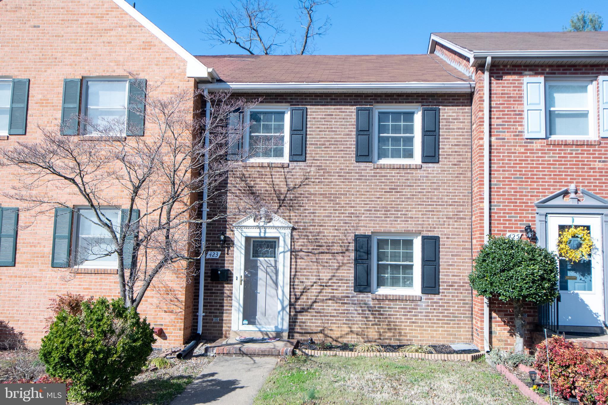 SPRING VALLEY - Residential
