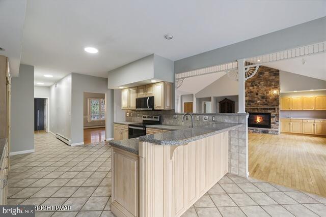 FAWN RIDGE ESTATES - Residential