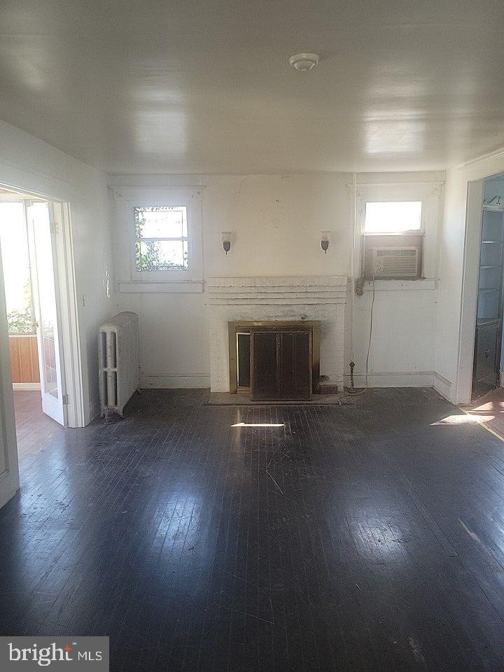Hud has accepted bid. Property is Owned by the US Dept. of HUD Seller makes no representations or warranties as to property condition. HUD Case(241-932362). HUD property is sold in "as- is" Seller may contribute up to 3% for buyer’s closing costs, upon buyer request. No repairs are allowed prior to settlement. "Equal housing Opportunity" This charming 3 Bedroom single family home is located right in the heart of the city. Conveniently located near travel ways, schools, universities and shopping.  Per HUD Appraisal, Property is listed as IE (Insured Escrow- will qualify for FHA with repair escrow subject to appraisal)