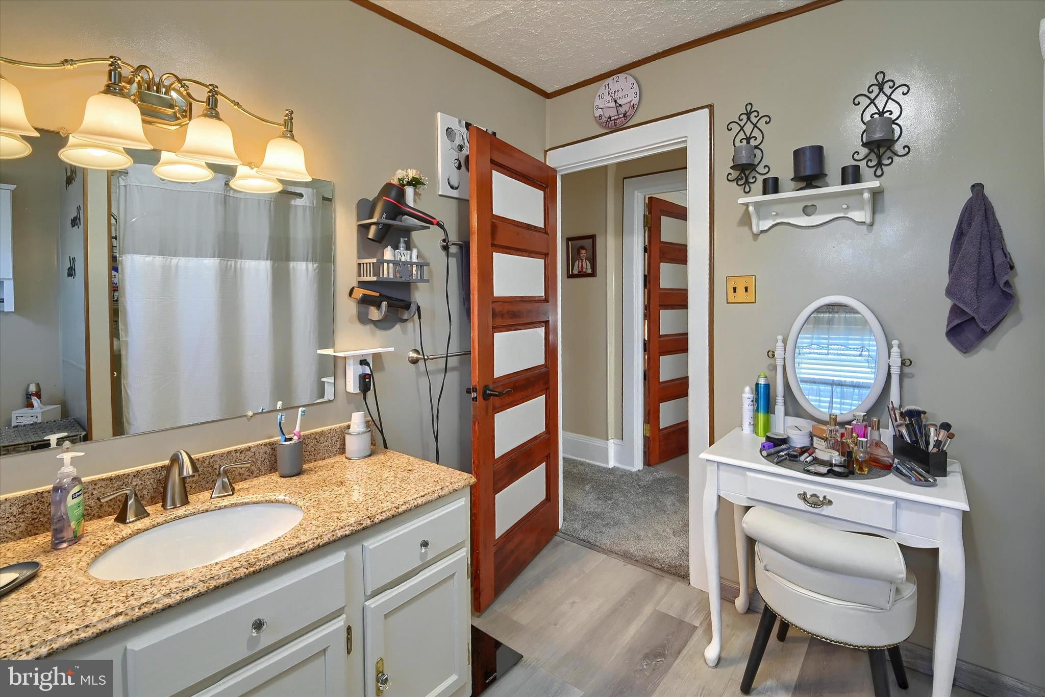 NEWPORT - Residential