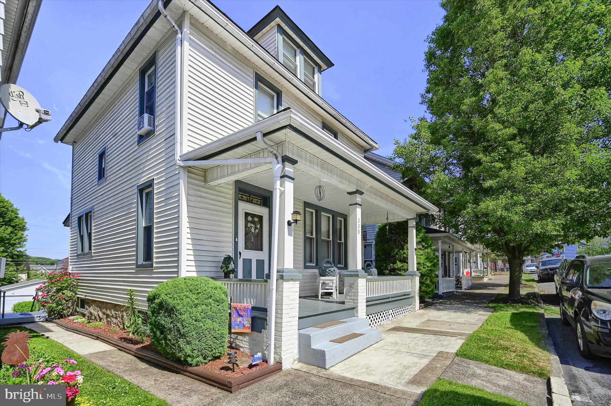 NEWPORT - Residential