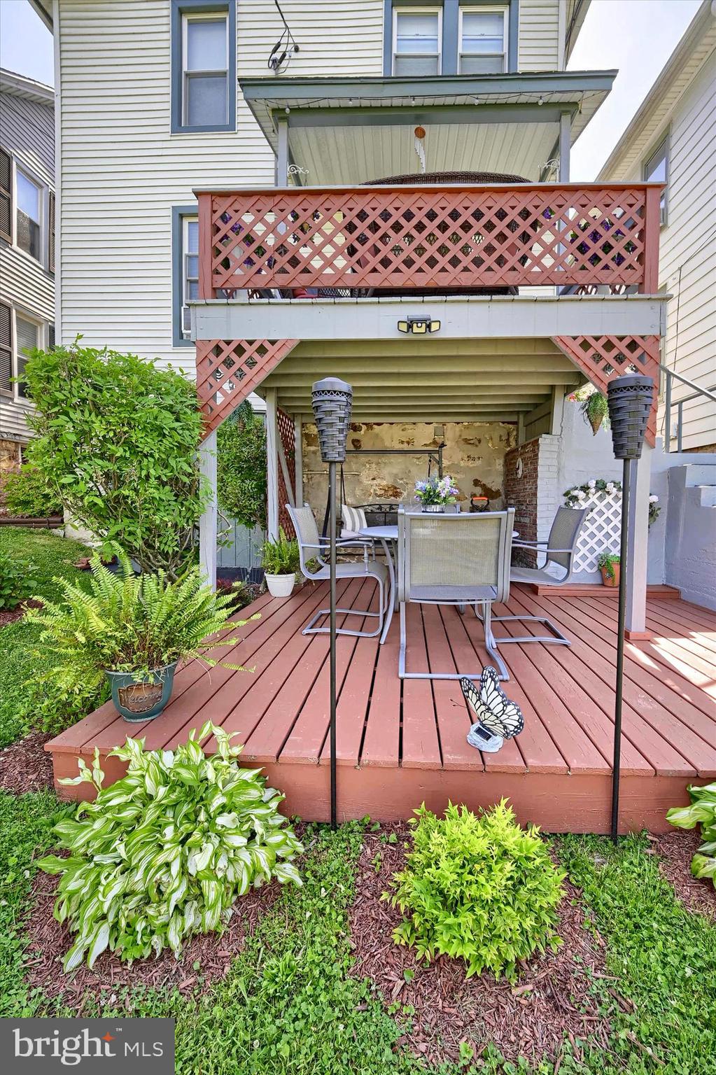 NEWPORT - Residential