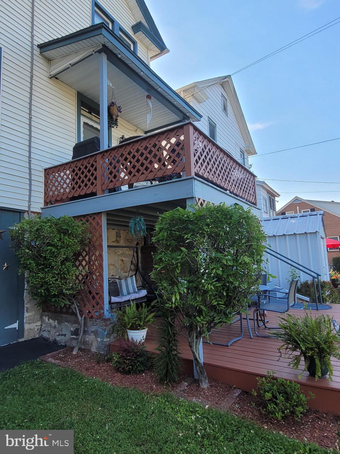NEWPORT - Residential