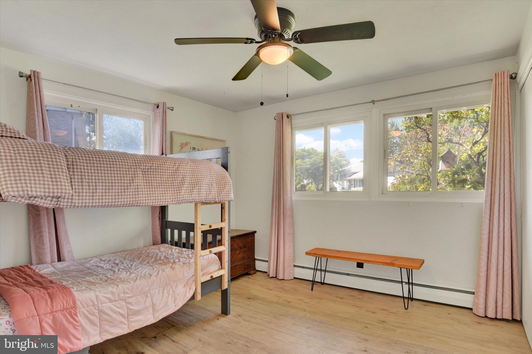 CEDAR CLIFF MANOR - Residential