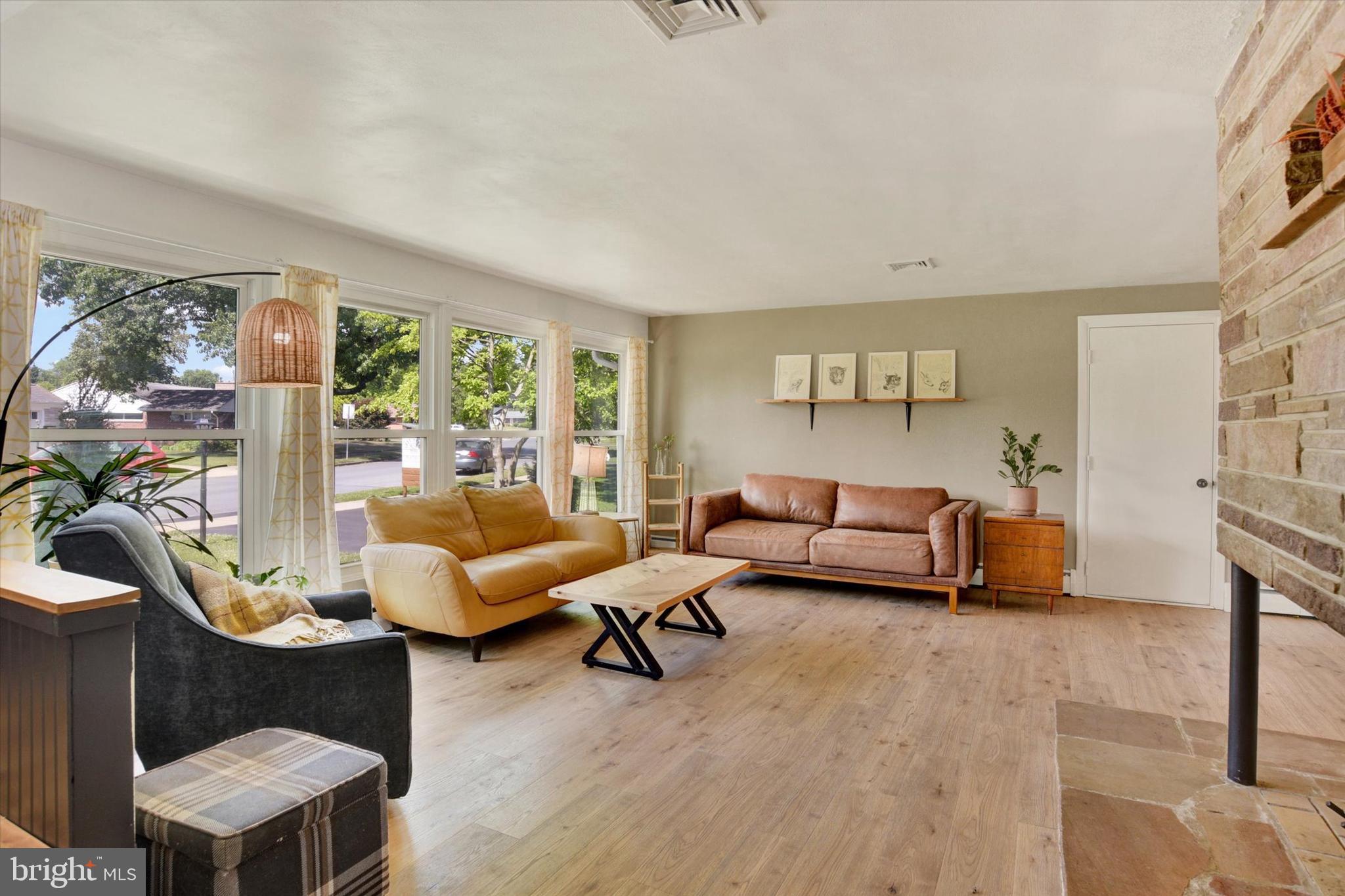 CEDAR CLIFF MANOR - Residential