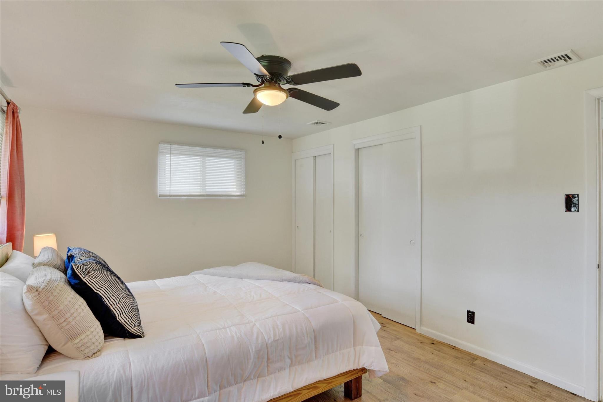 CEDAR CLIFF MANOR - Residential