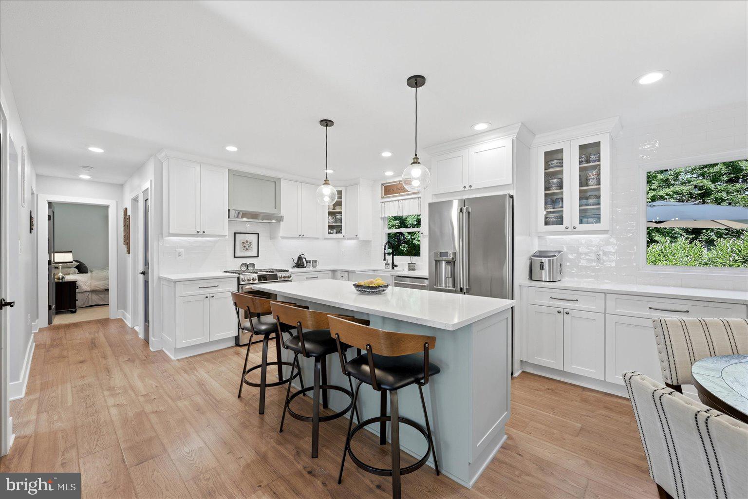 LAKE RIDGE - Residential