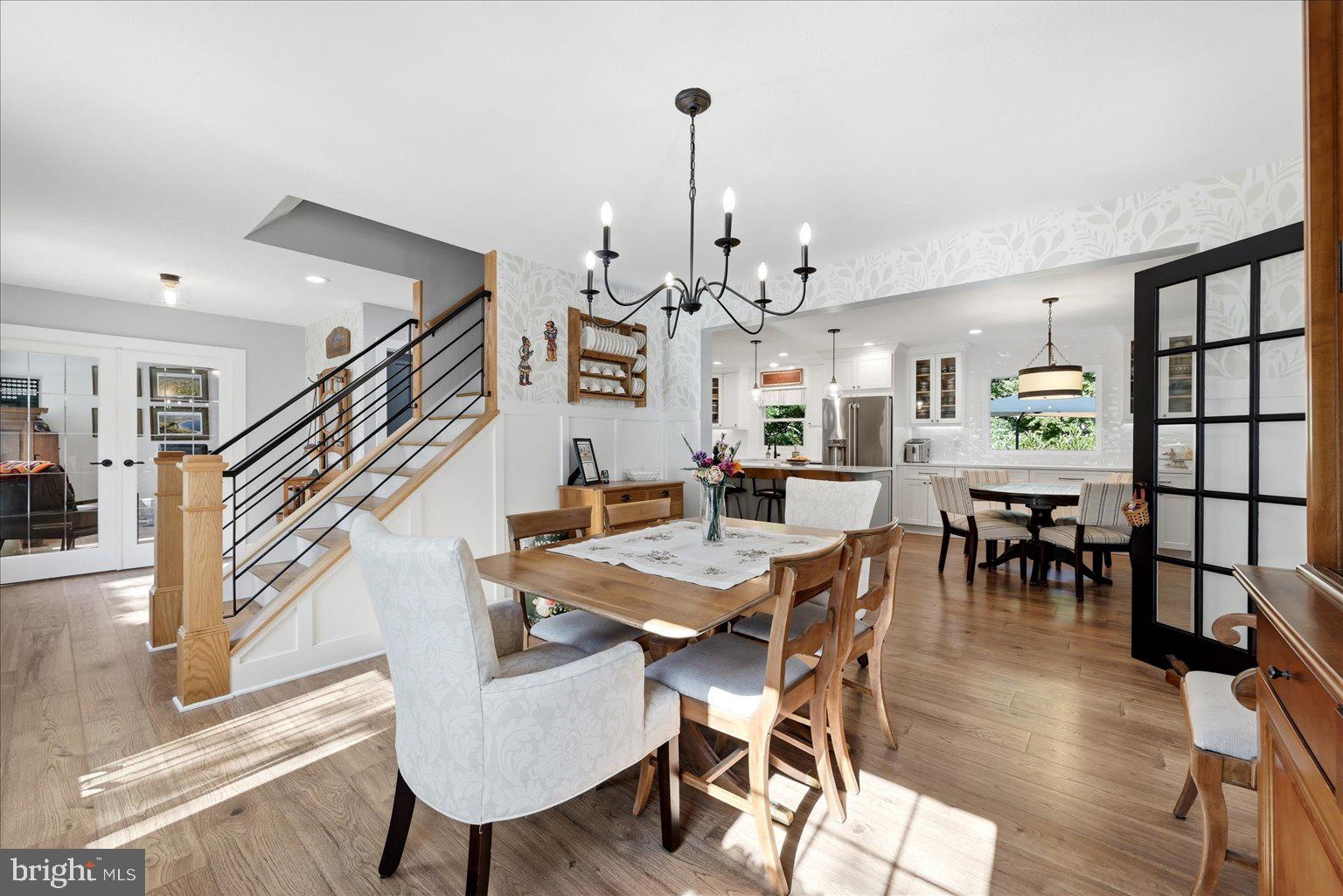 LAKE RIDGE - Residential