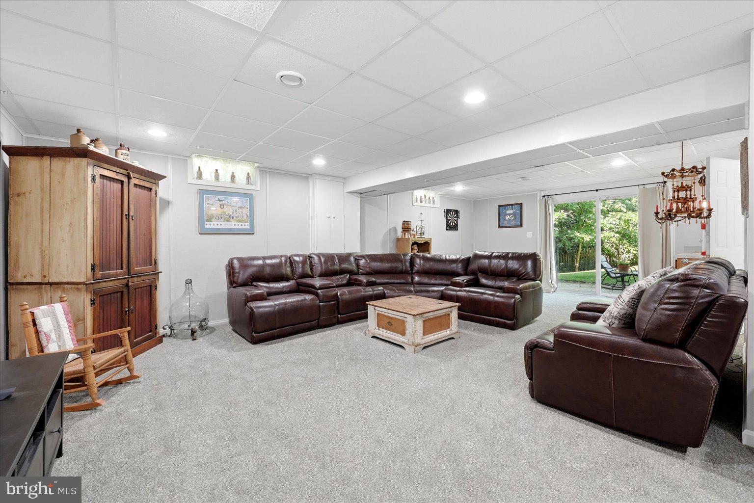 LAKE RIDGE - Residential