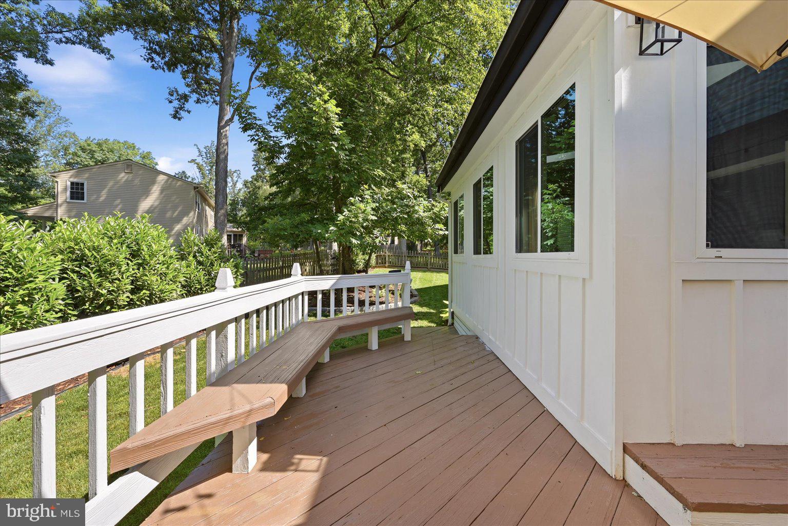 LAKE RIDGE - Residential