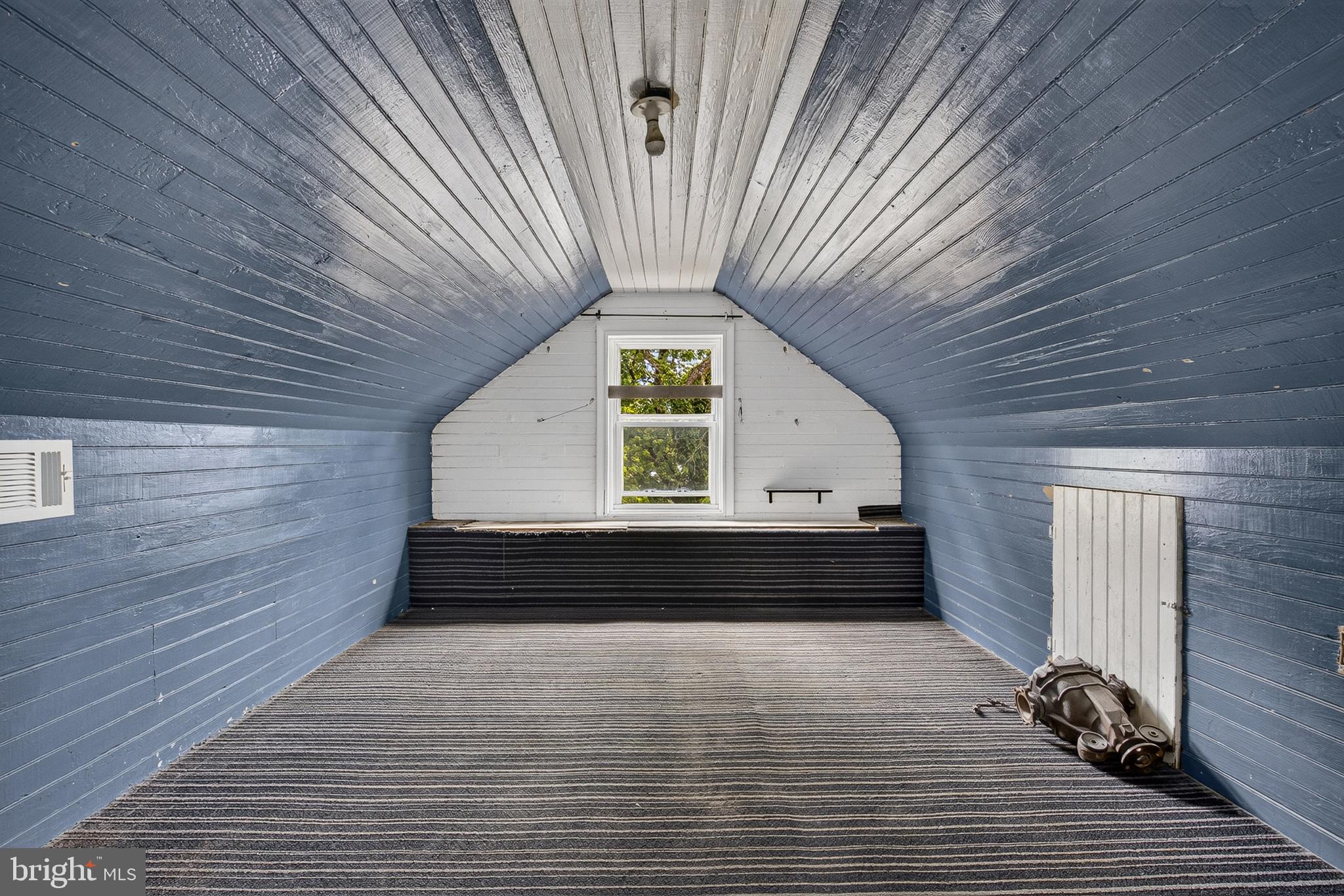 BRIGHTON - Residential