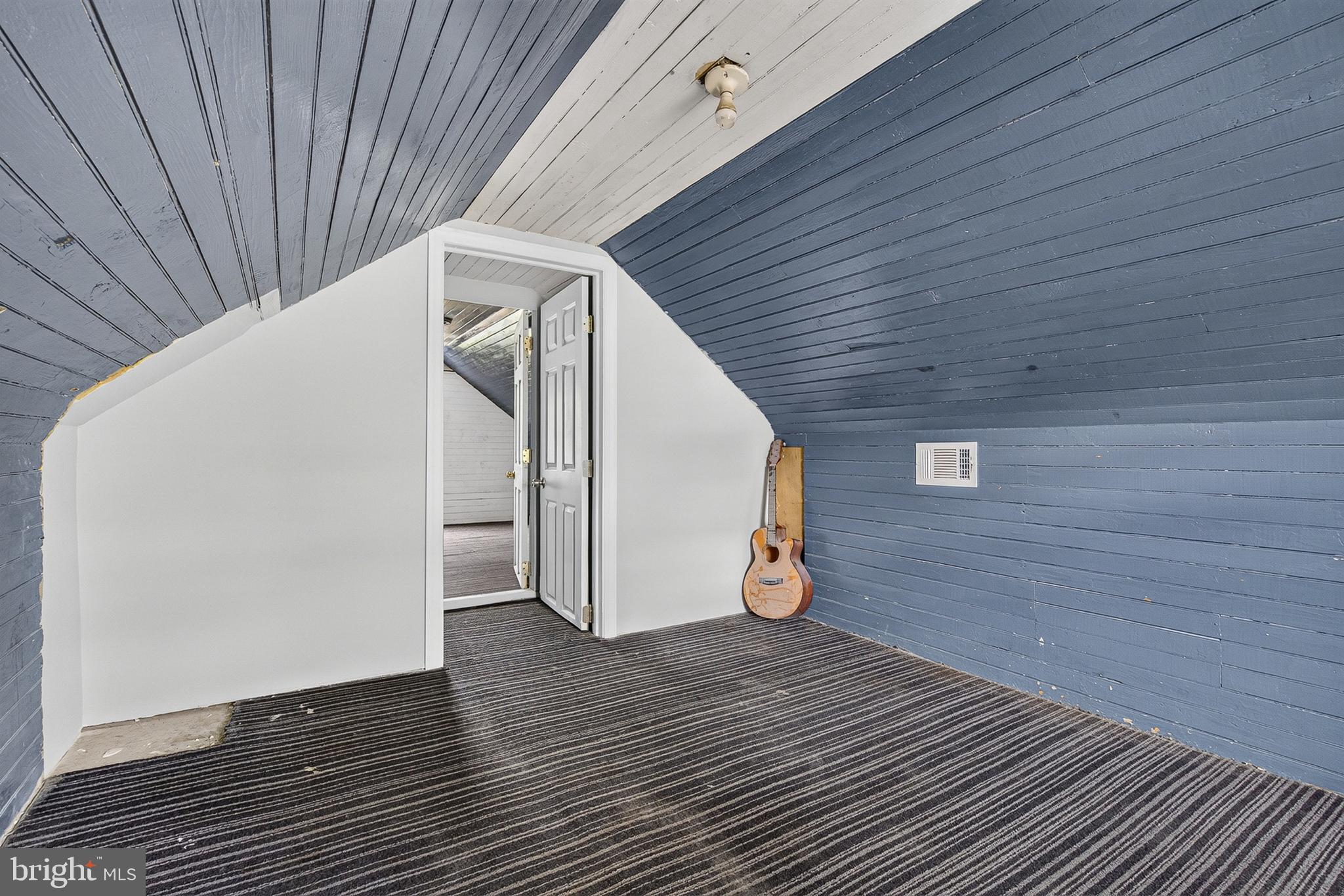 BRIGHTON - Residential