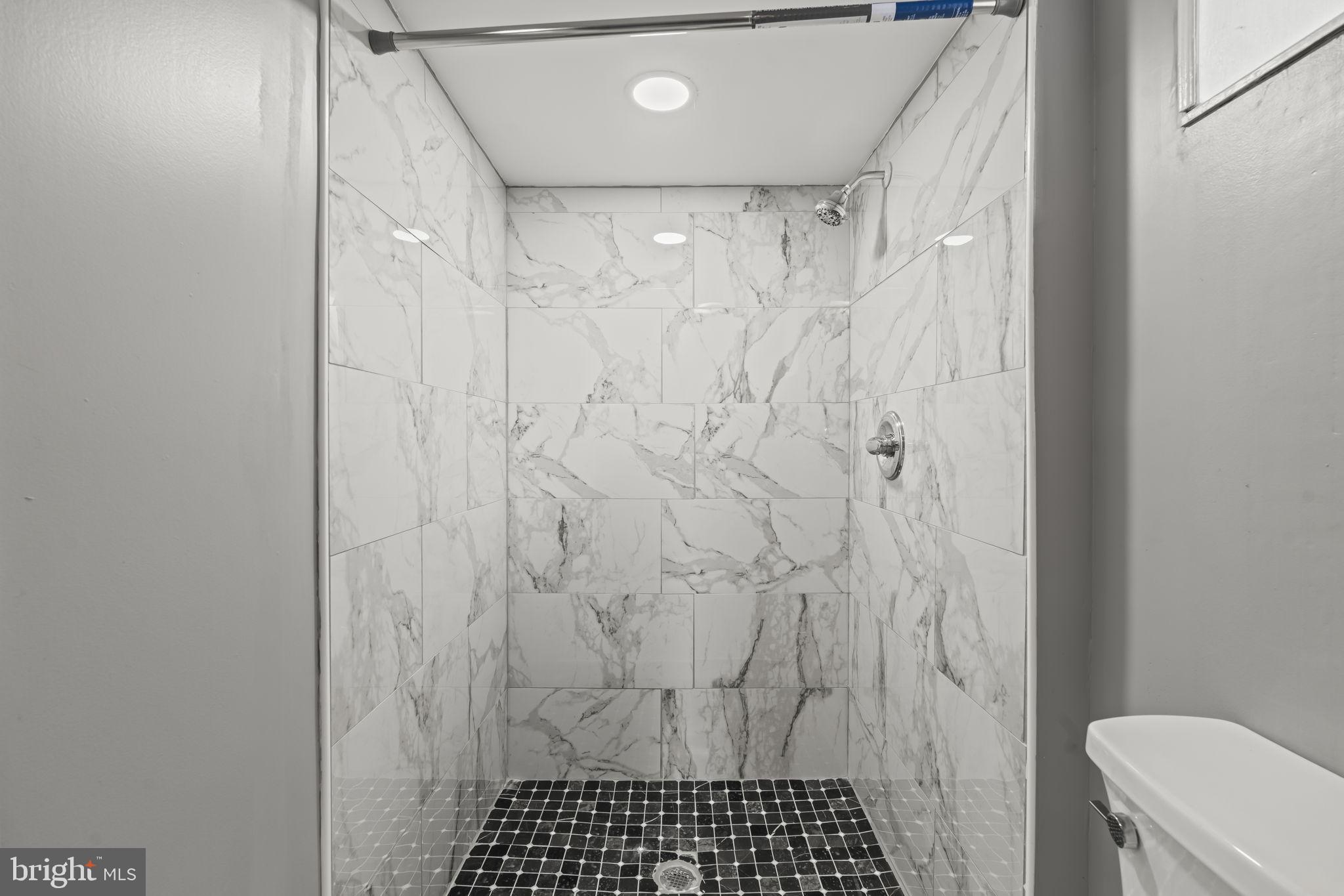 HAVERTOWN - Residential