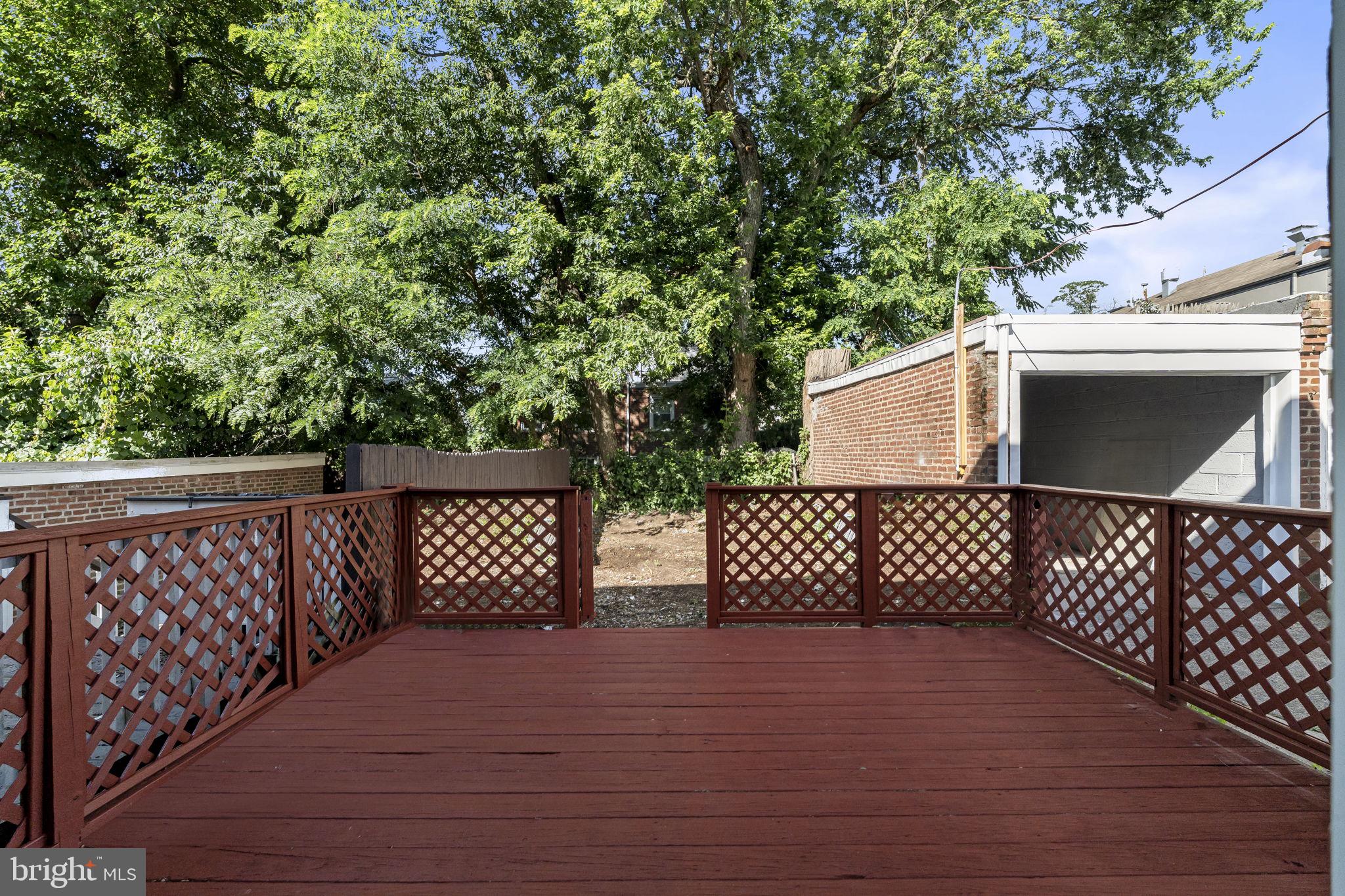 HAVERTOWN - Residential