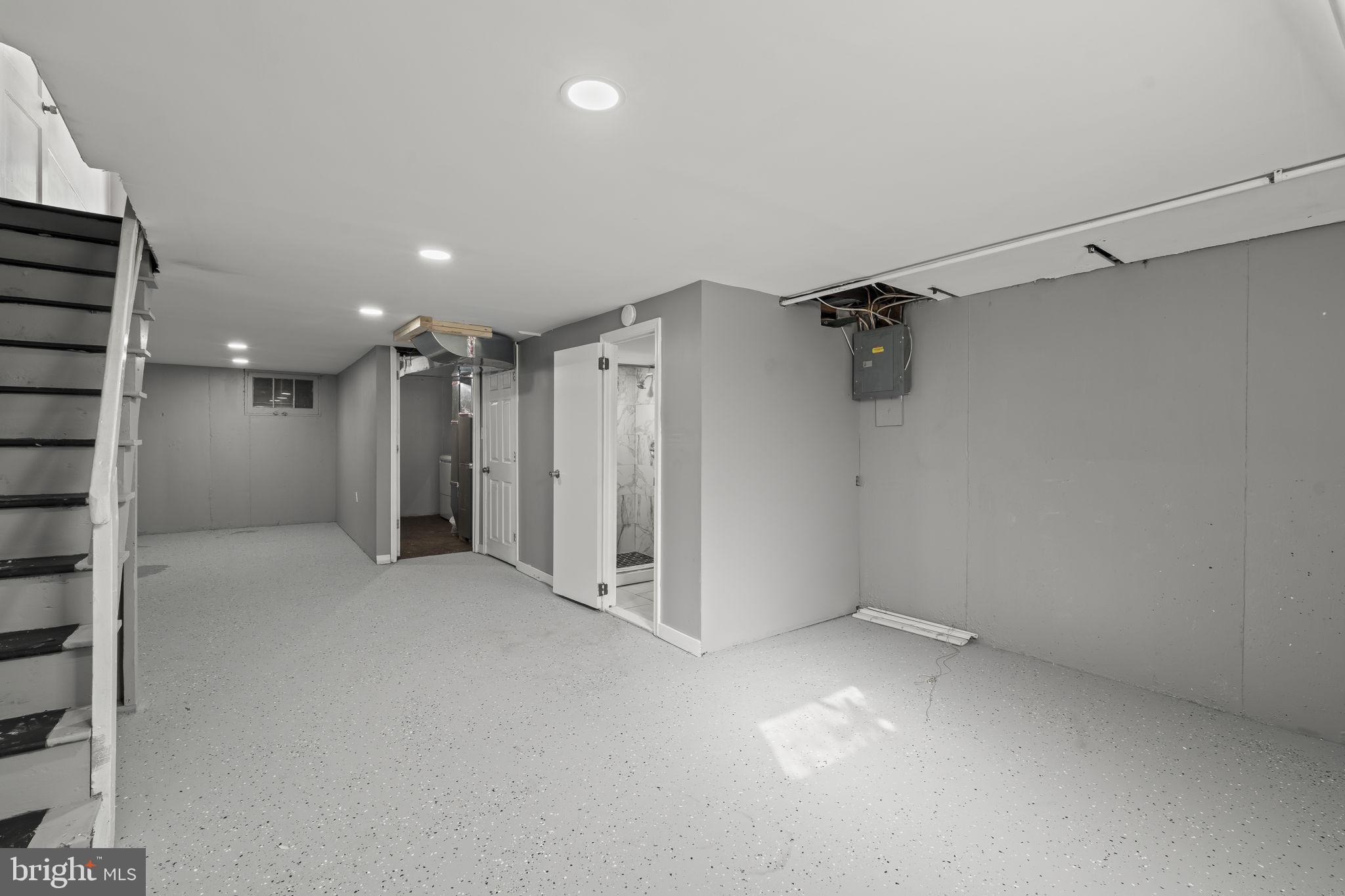 HAVERTOWN - Residential