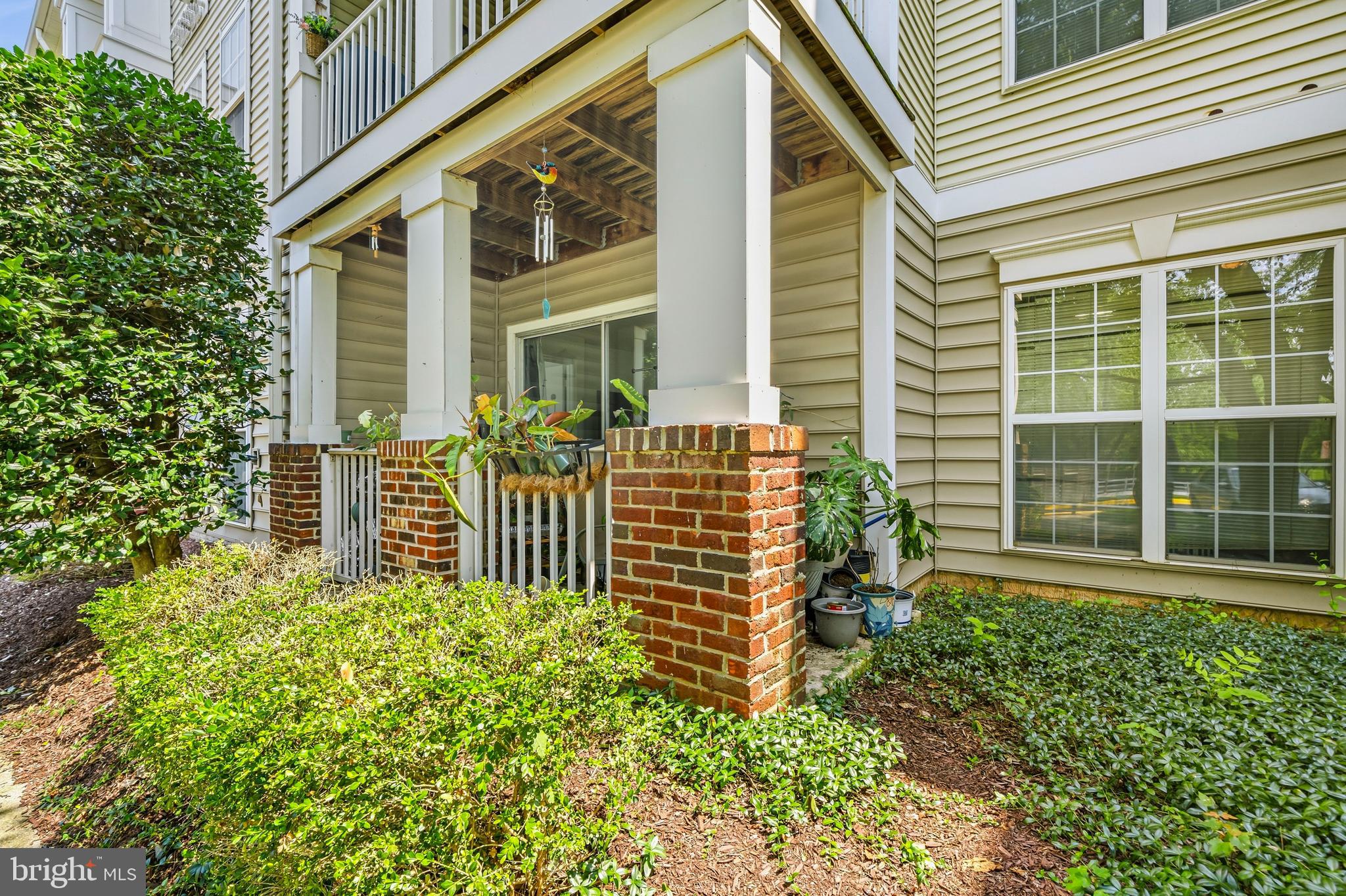 BROOKSTONE - Residential