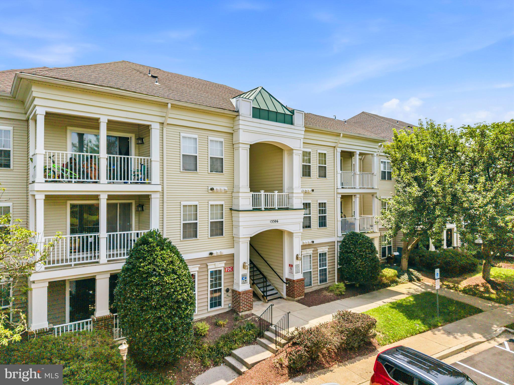 BROOKSTONE - Residential