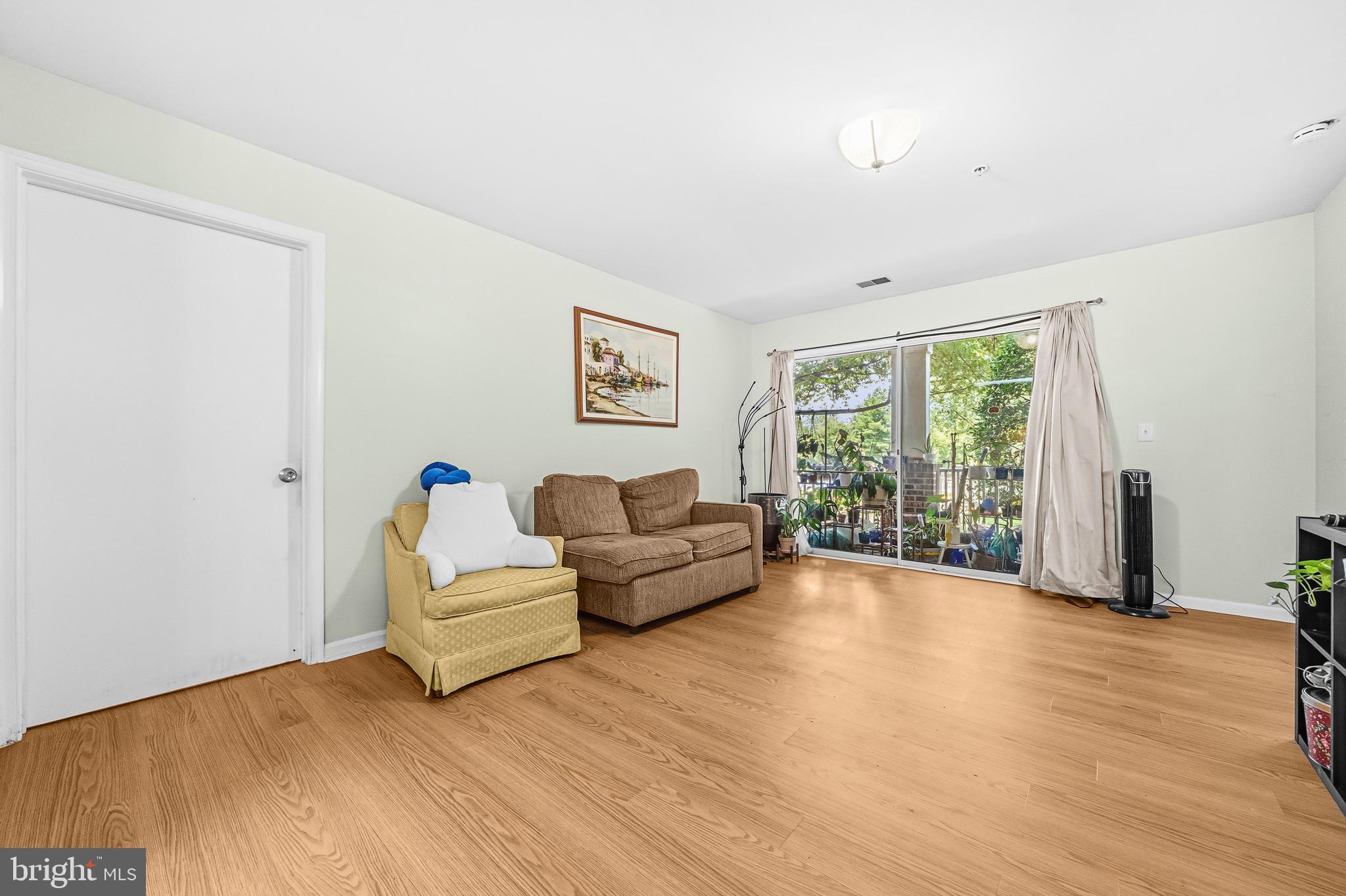 BROOKSTONE - Residential