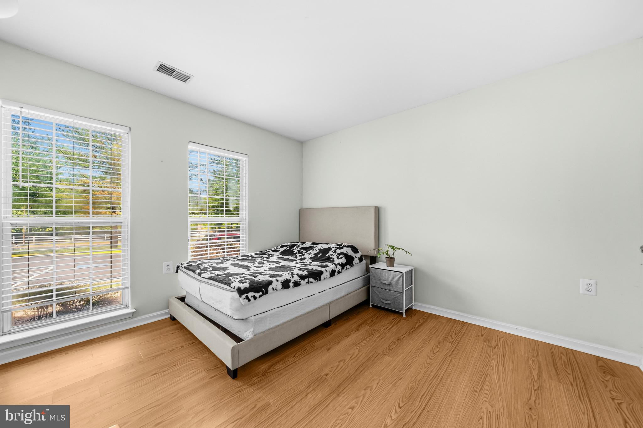BROOKSTONE - Residential