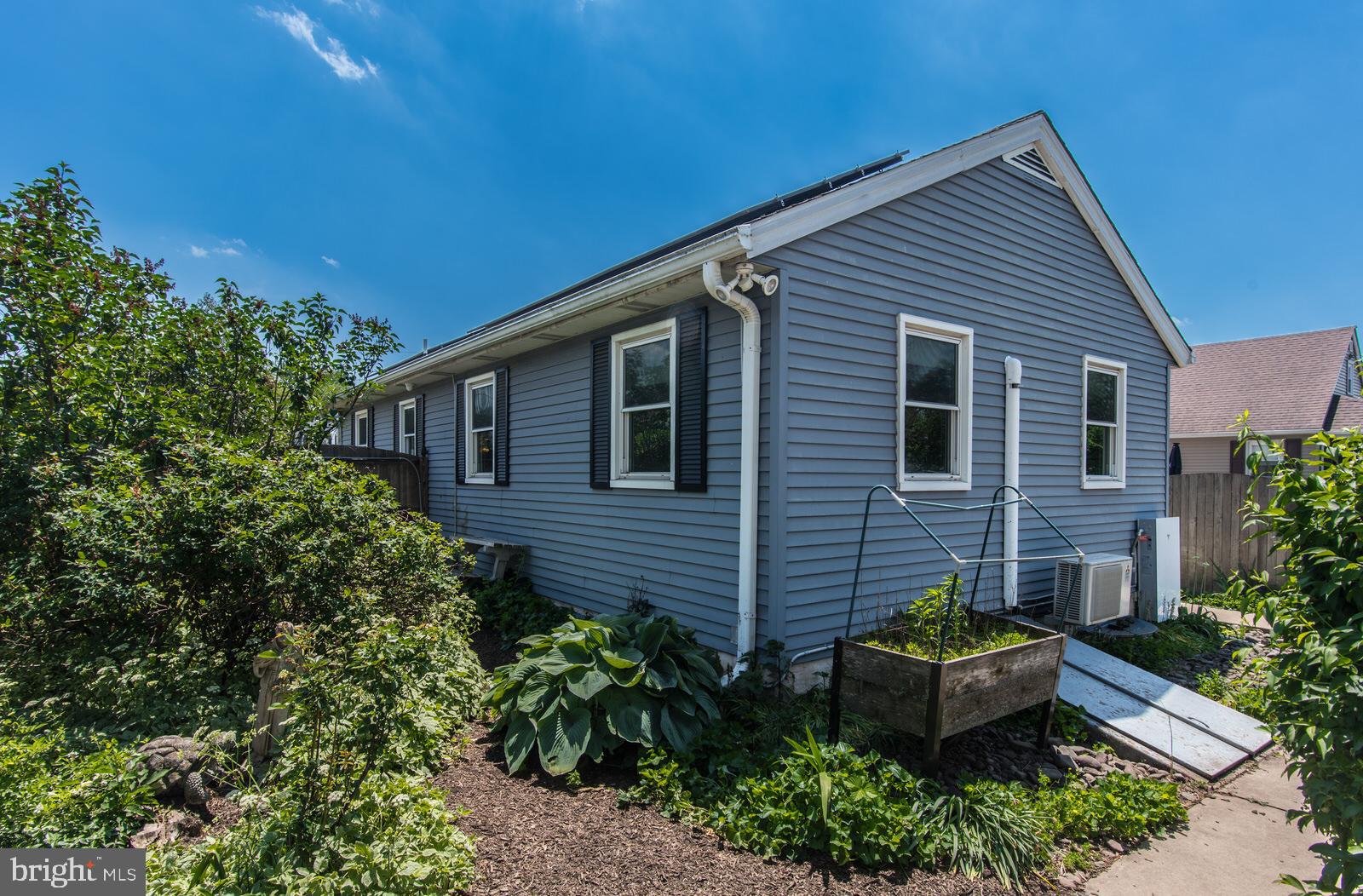 POTTSTOWN - Residential