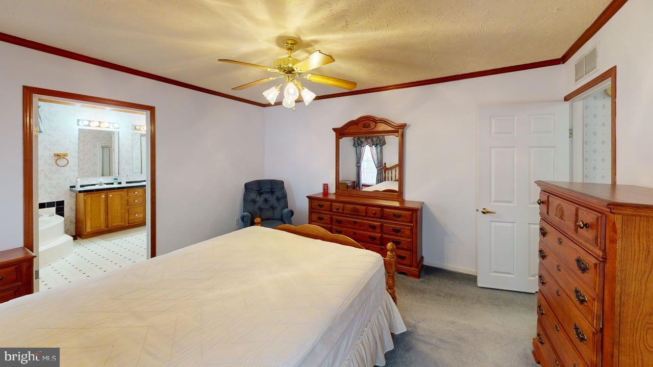 SOMERSET - Residential