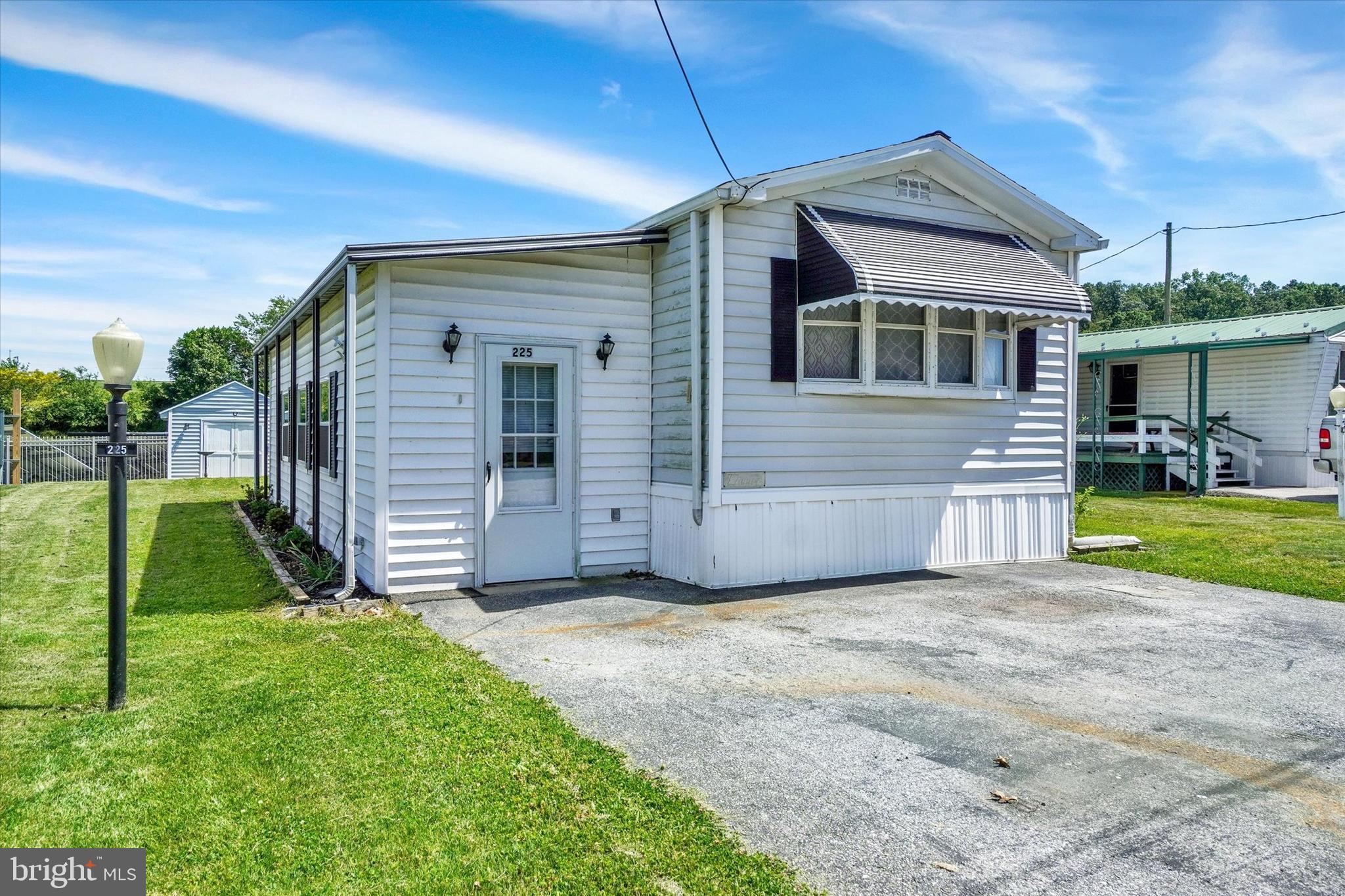 COUNTRYSIDE MHP - Residential