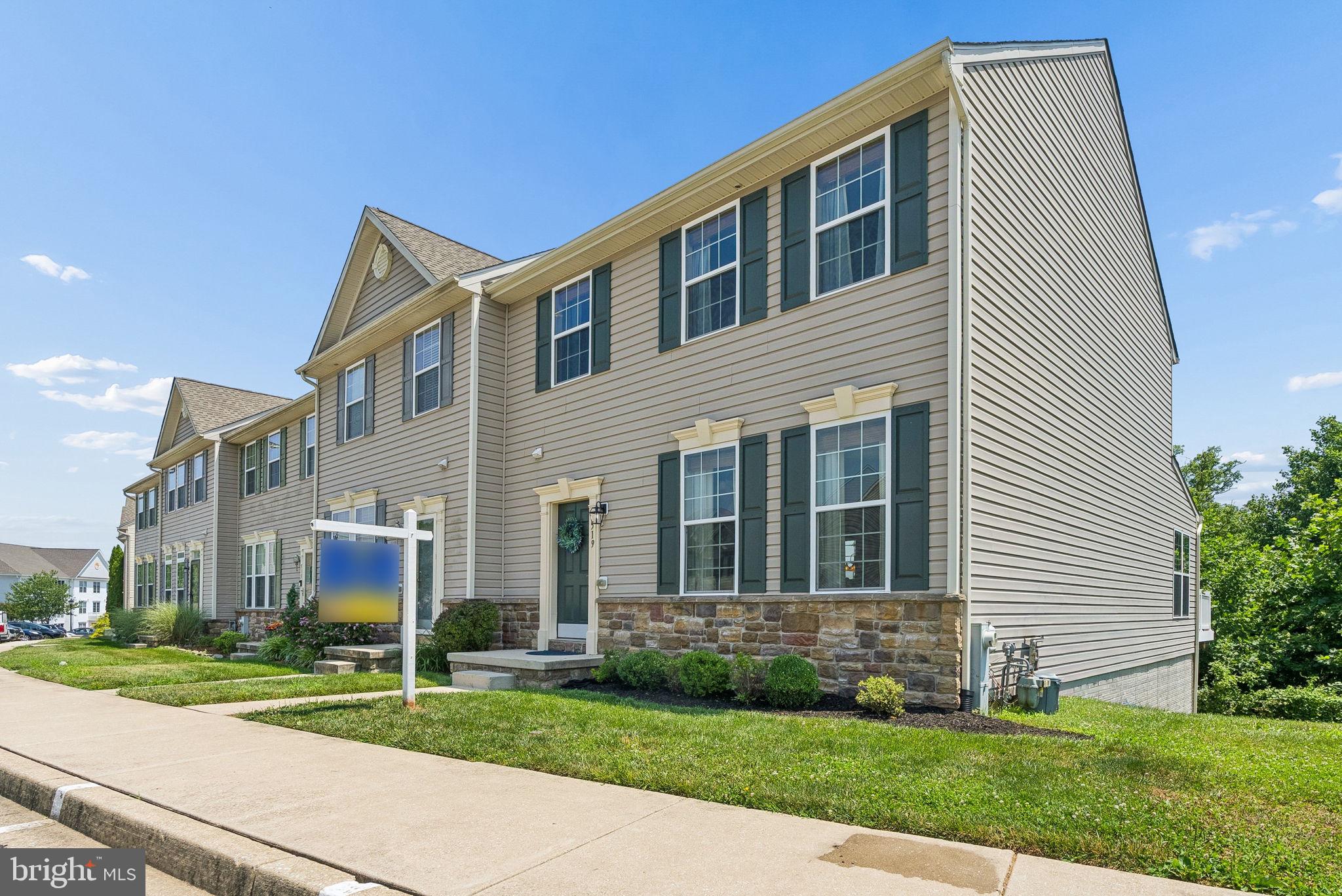 MONMOUTH MEADOWS - Residential