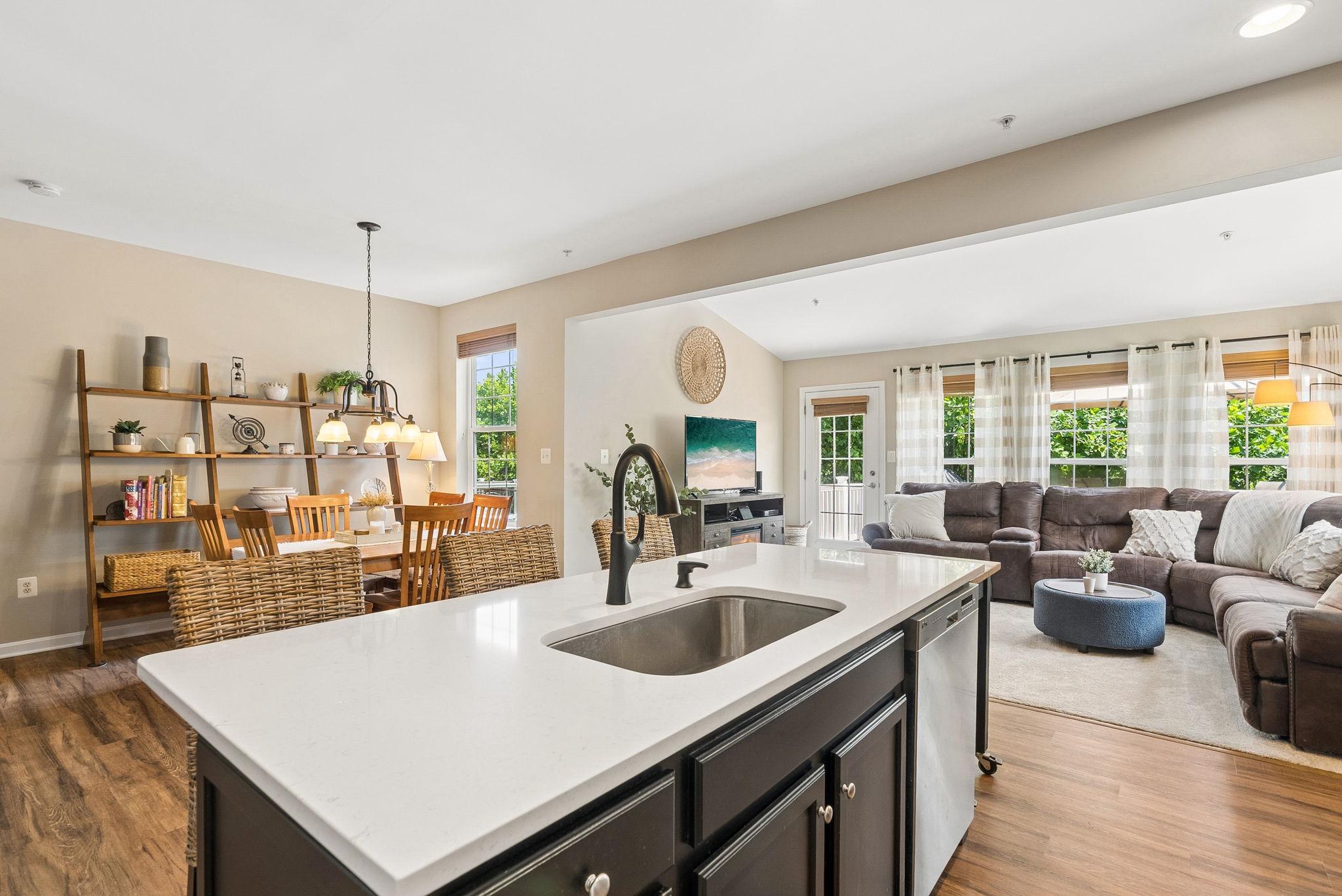 MONMOUTH MEADOWS - Residential
