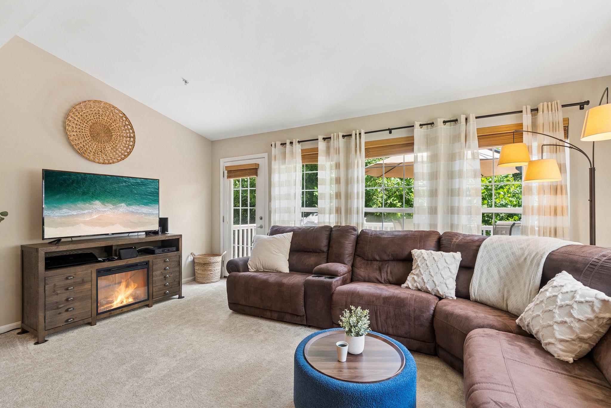 MONMOUTH MEADOWS - Residential