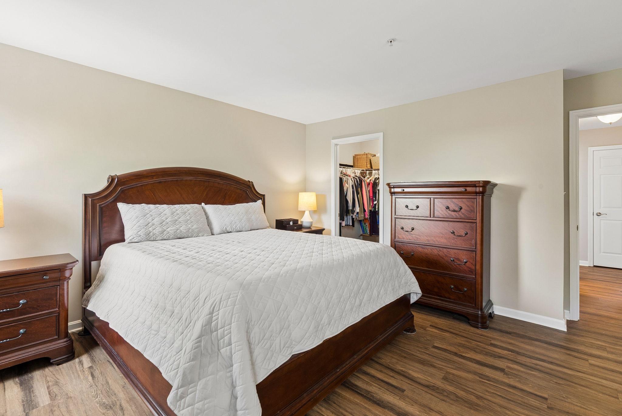 MONMOUTH MEADOWS - Residential