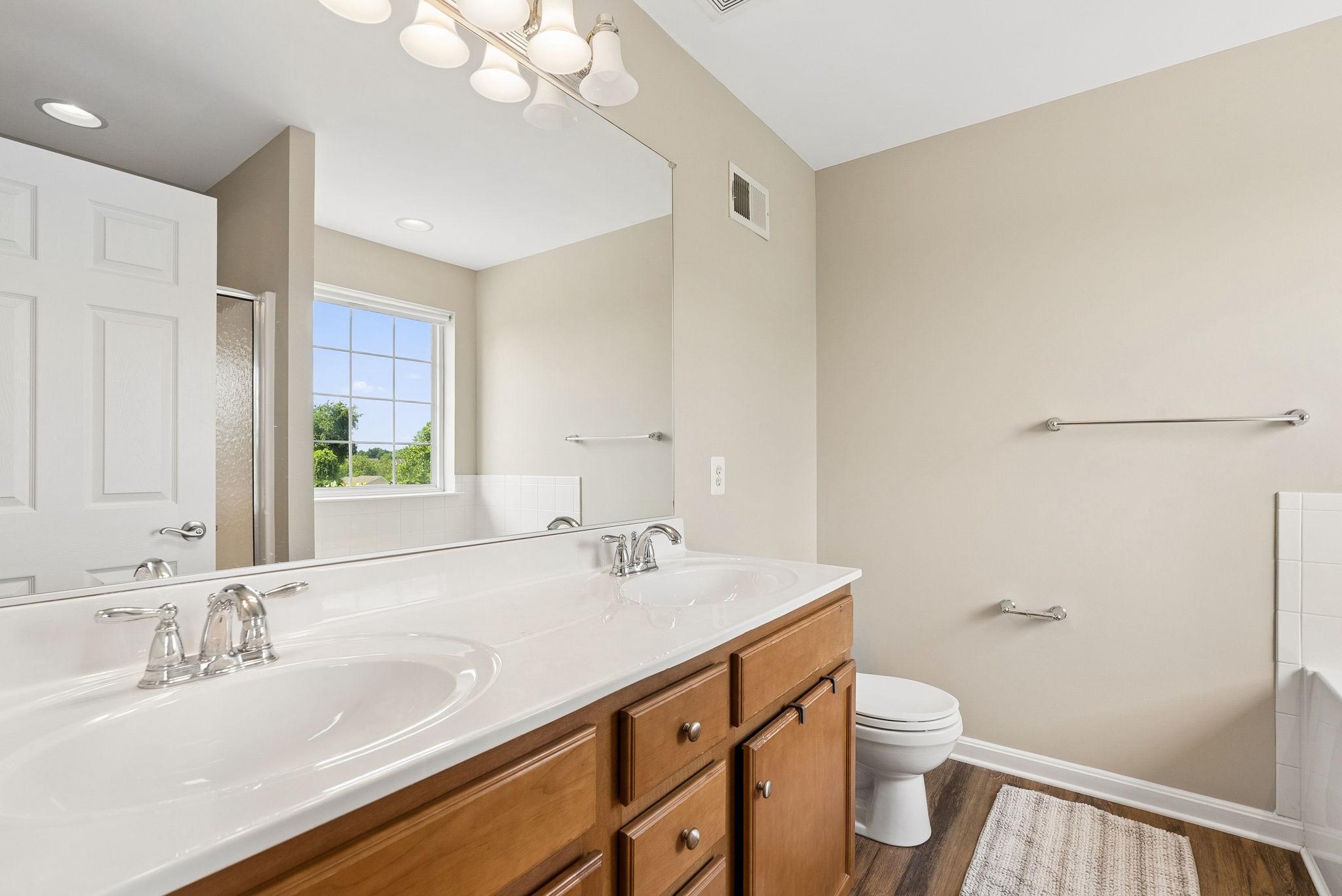 MONMOUTH MEADOWS - Residential