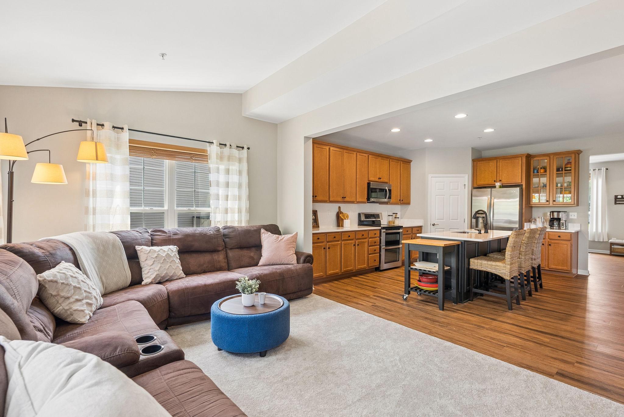 MONMOUTH MEADOWS - Residential