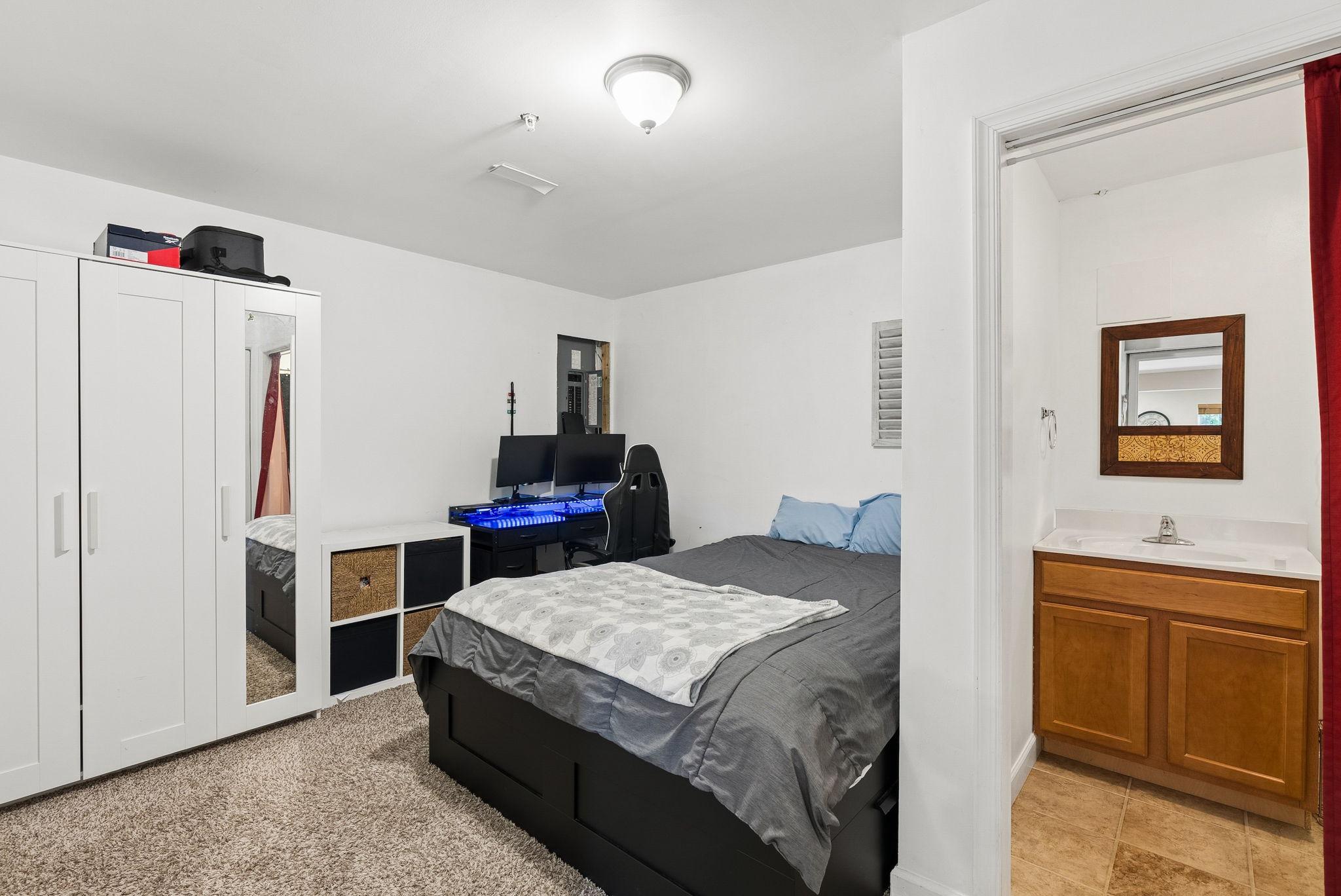 MONMOUTH MEADOWS - Residential