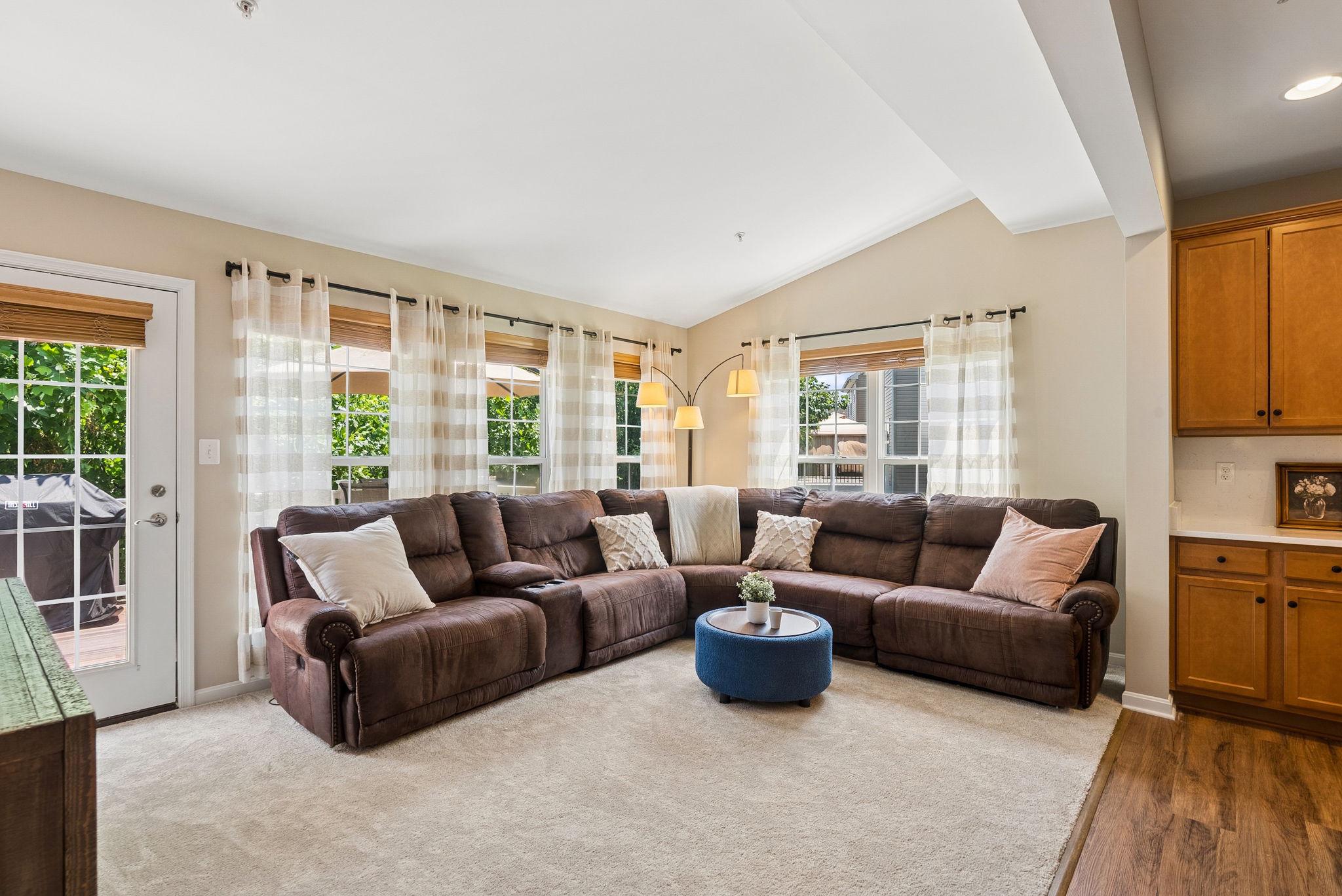 MONMOUTH MEADOWS - Residential