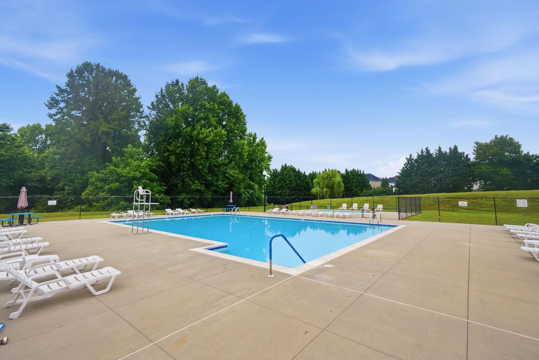 MONMOUTH MEADOWS - Residential